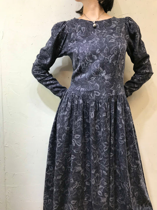 Vintage Dress 〜Laura Ashley〜 [J25479]