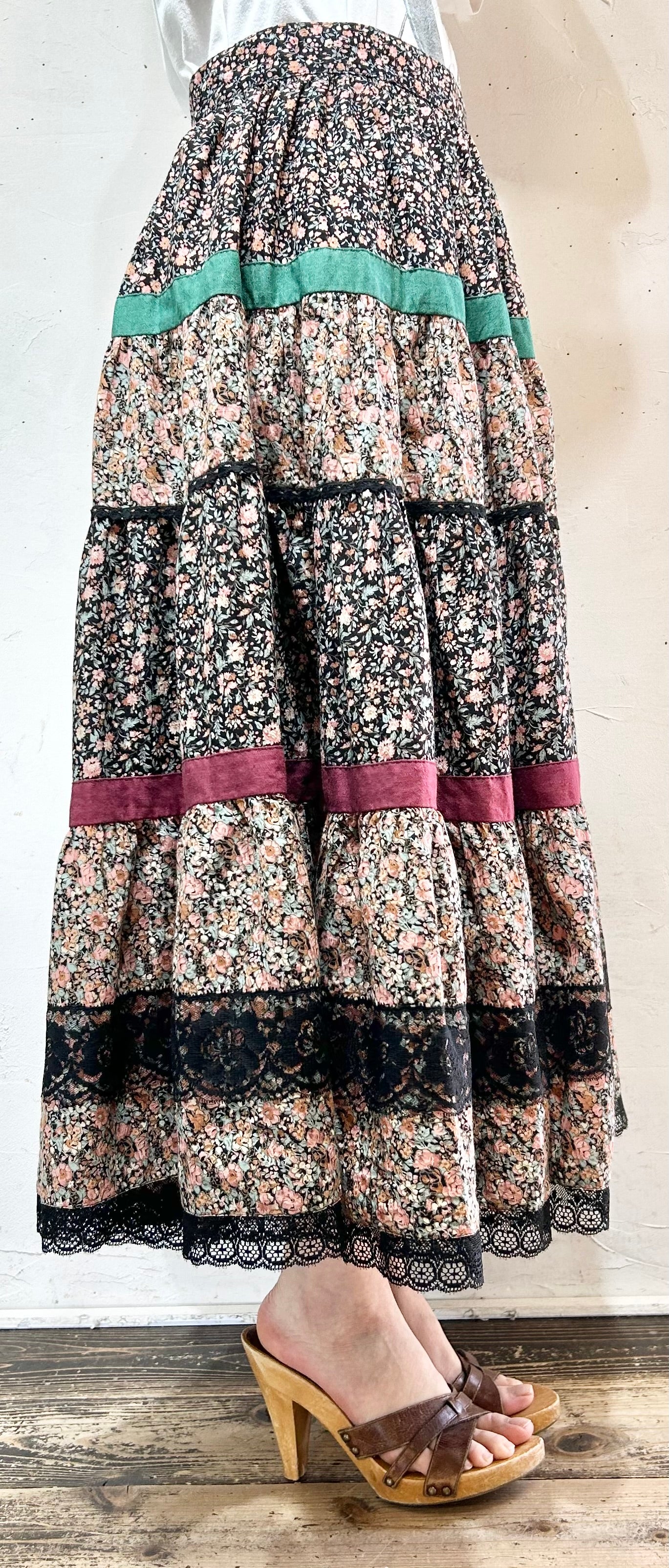 Vintage Tiered Skirt [D26832]