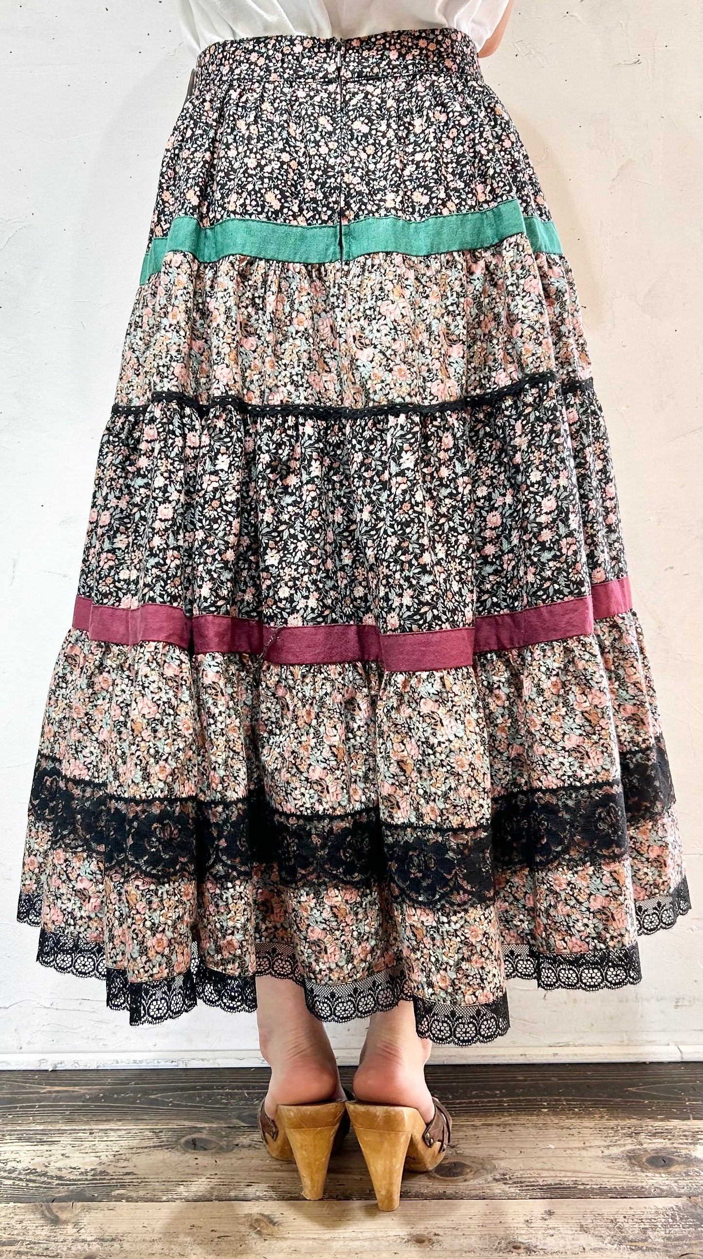 Vintage Tiered Skirt [D26832]