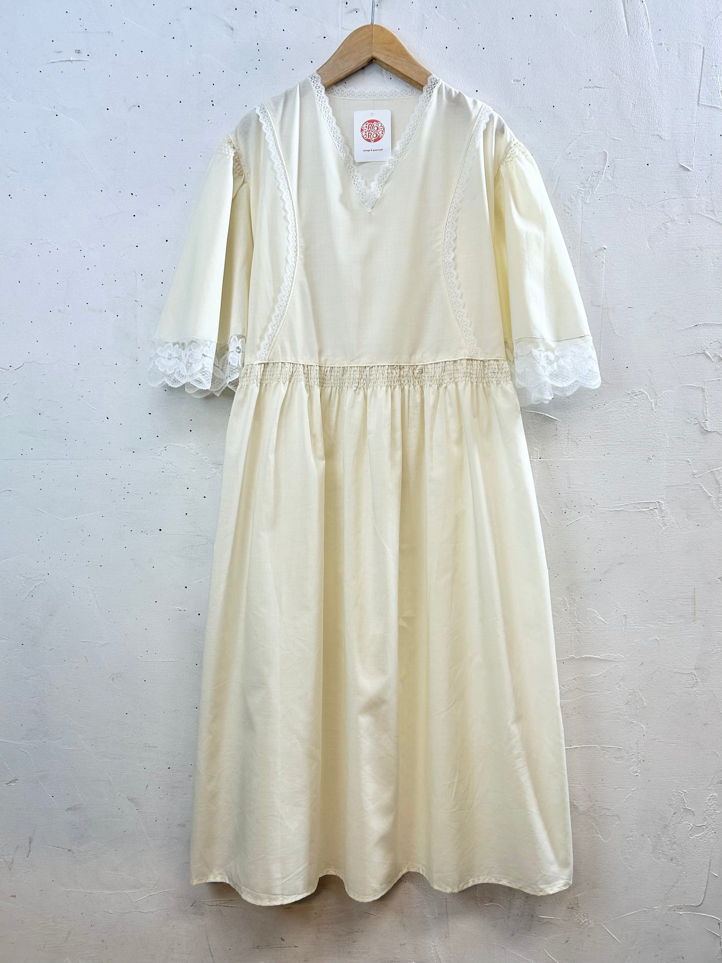 Vintage White Dress [C29699]