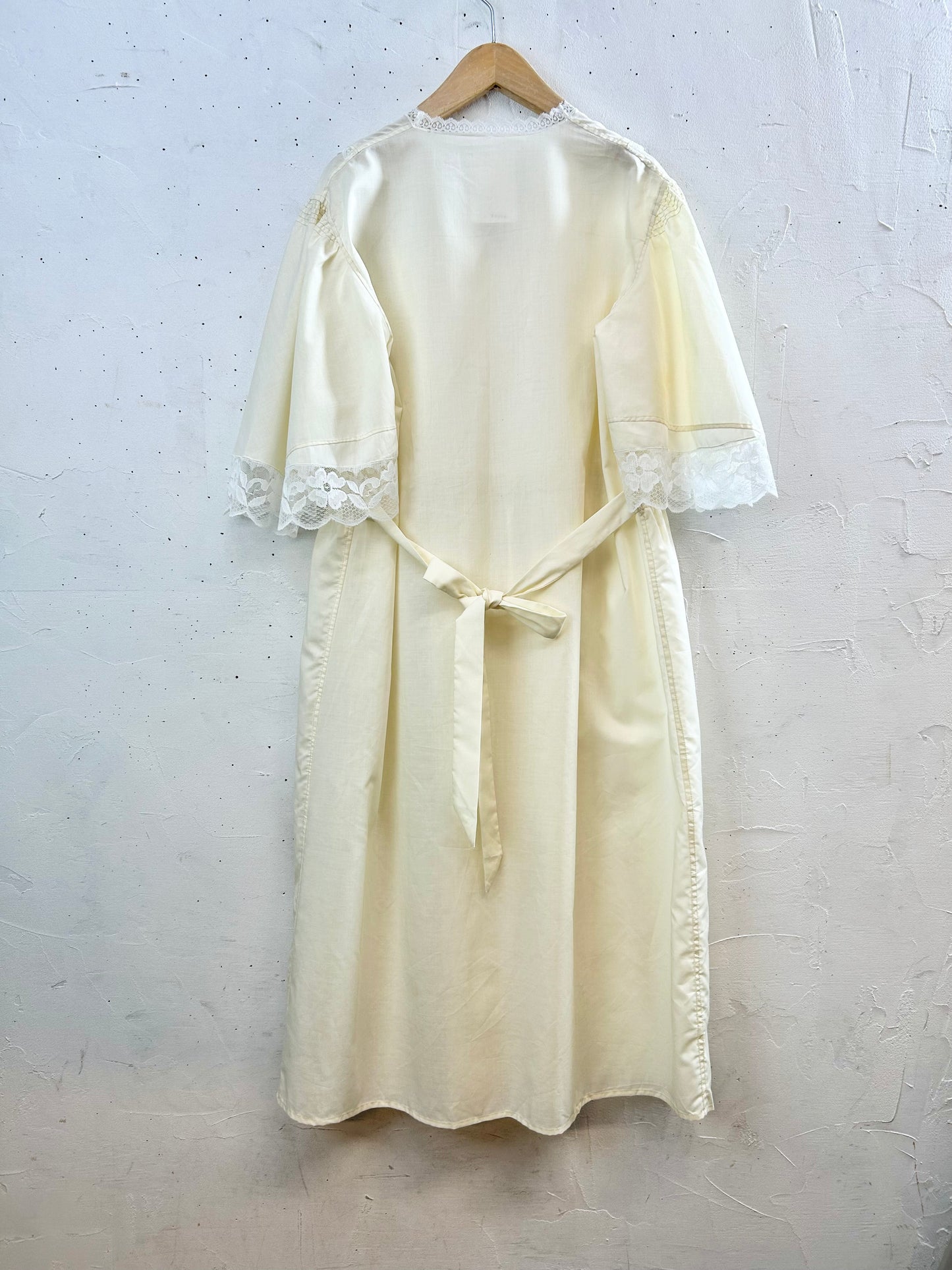Vintage White Dress [C29699]