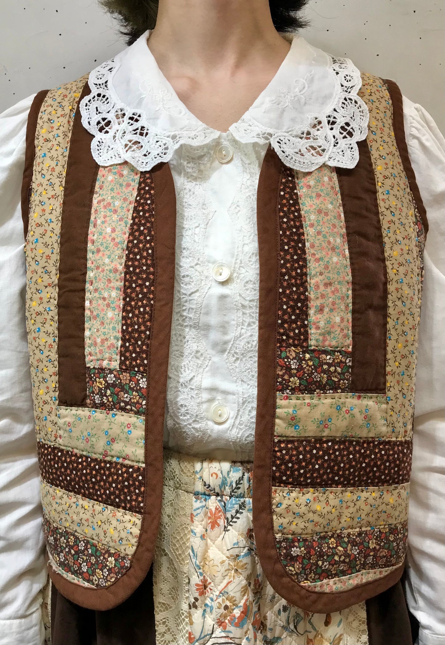 Vintage Patchwork Vest [I25096]