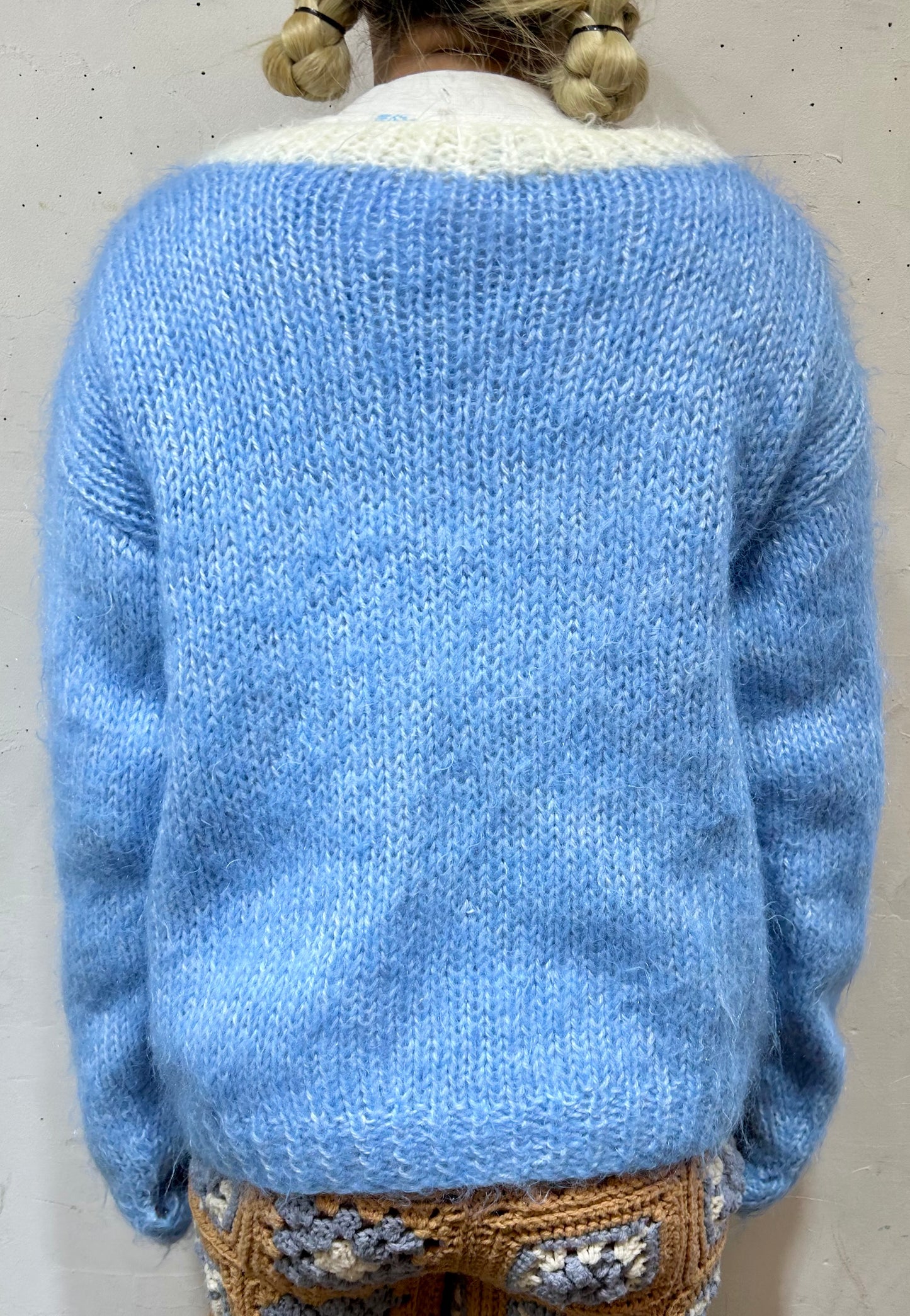 Vintage Hand Knit Sweater [L25700]