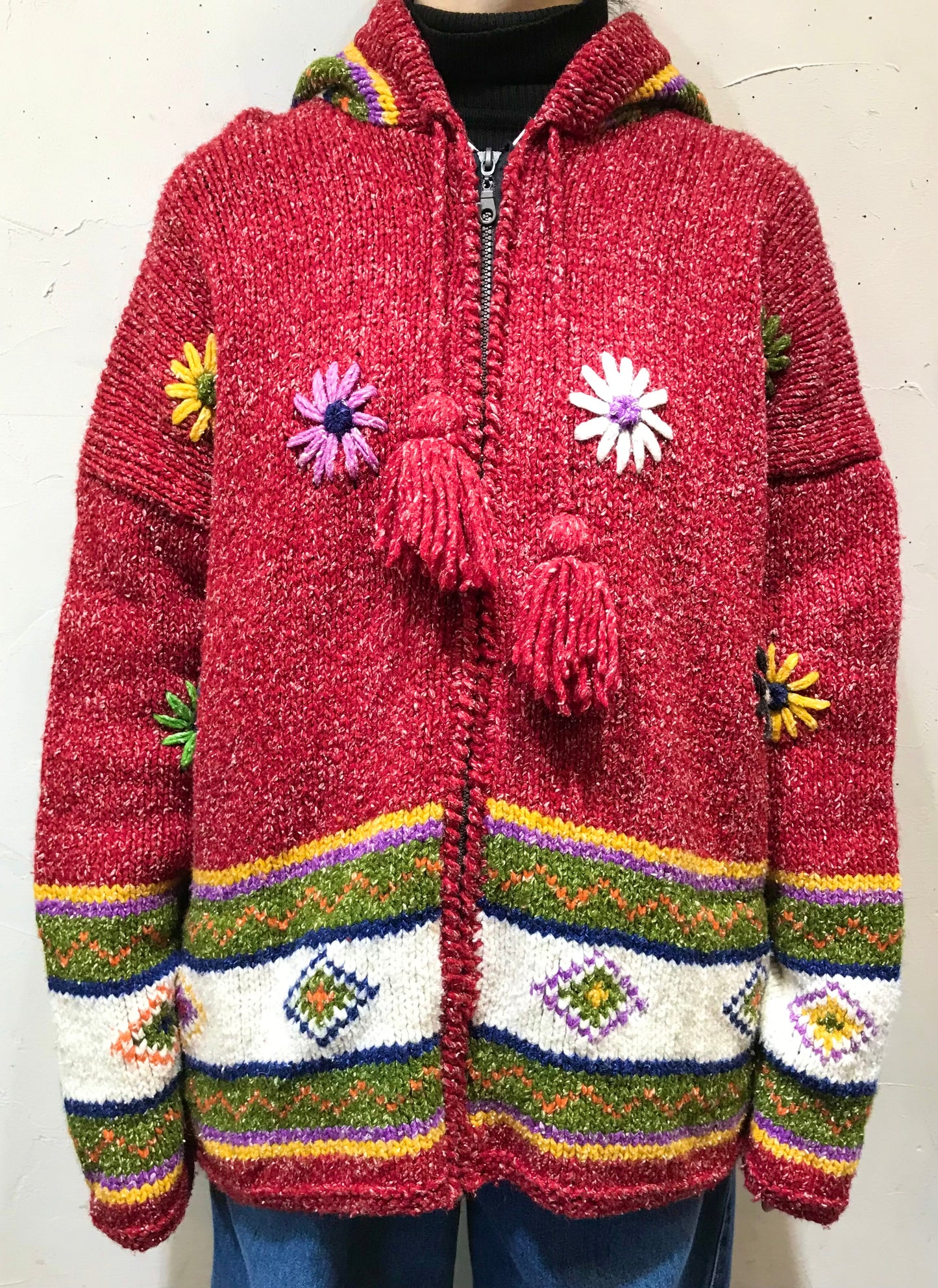 Vintage Hand Knit Cardigan Made in Ecuador [A25932]