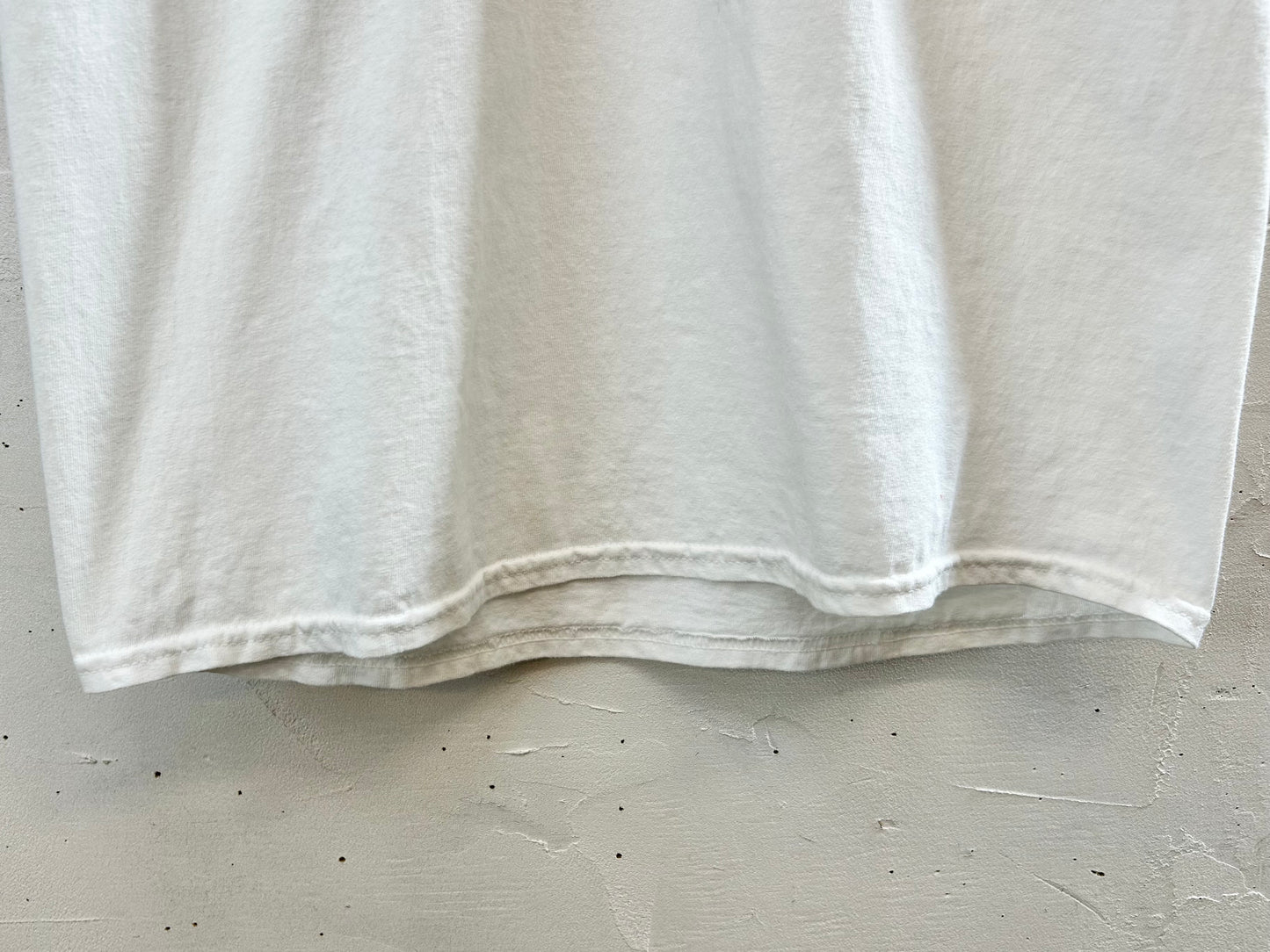 Vintage Hand Painted T-Shirt [F30352]