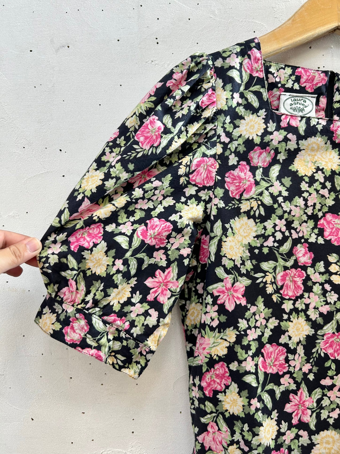 Vintage Flower Dress 〜Laura Ashley〜 [H28179]