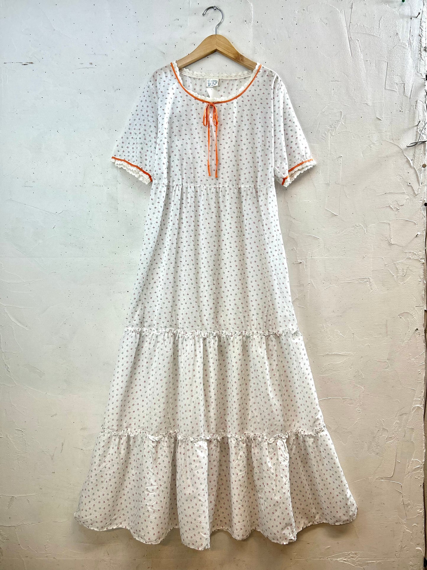 Vintage Tiered Dress [D29928]