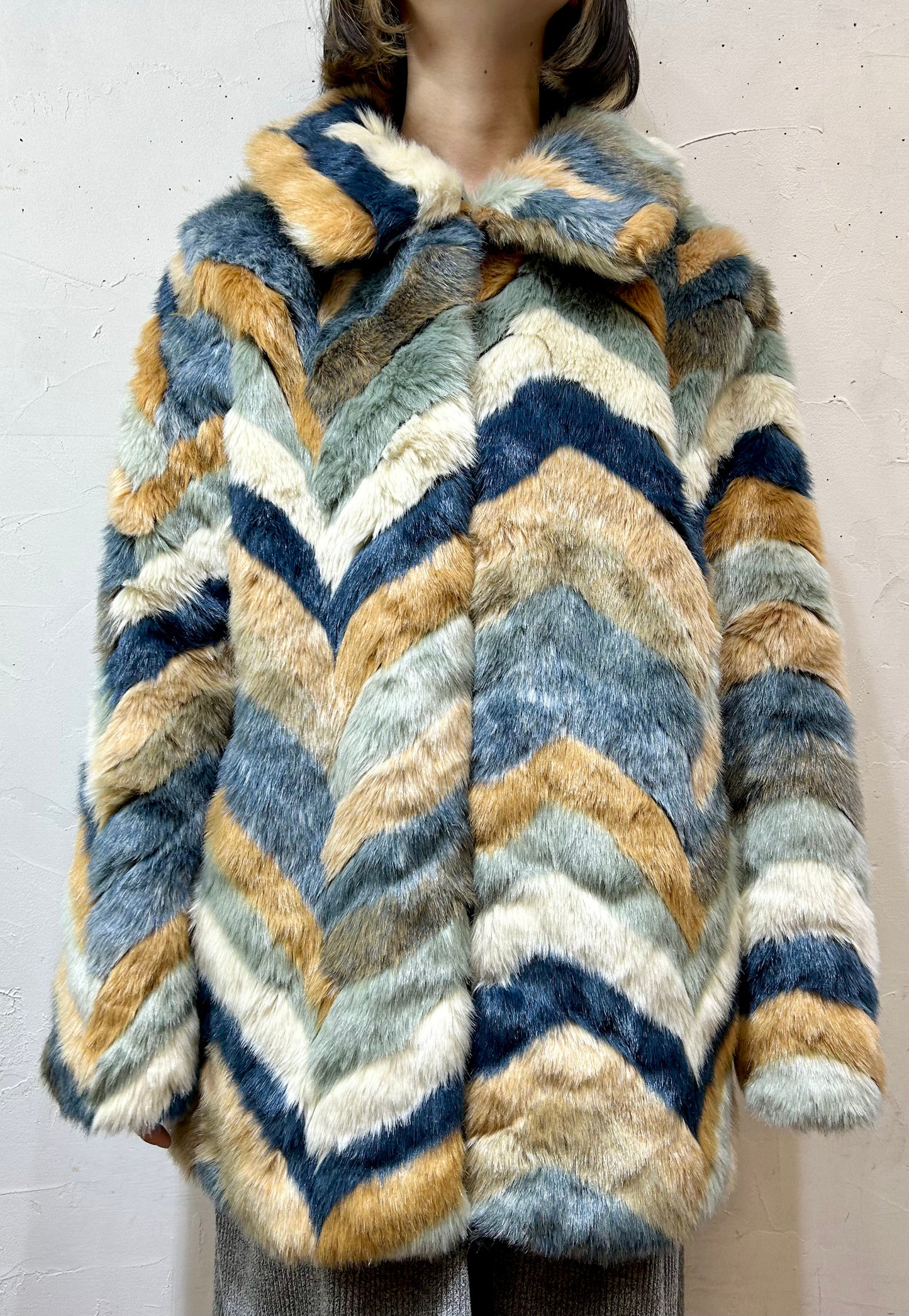 Vintage Eco Fur Jacket [K25343]