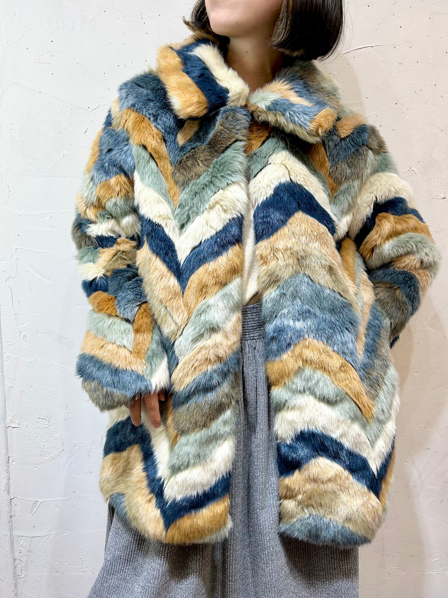 Vintage Eco Fur Jacket [K25343]