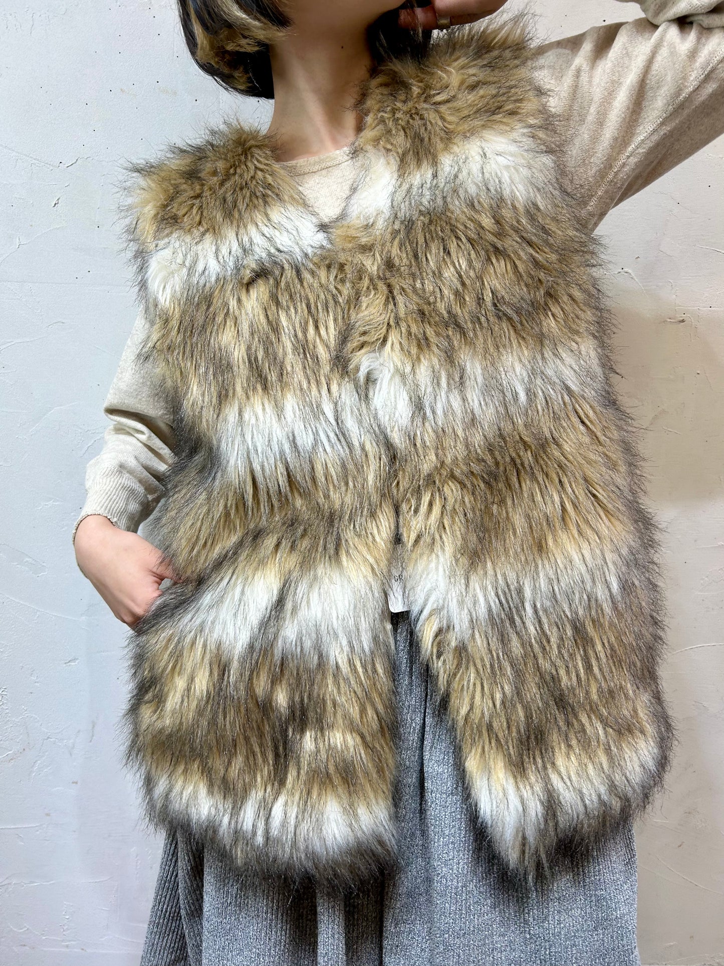 Vintage Eco Fur Vest [K25342]