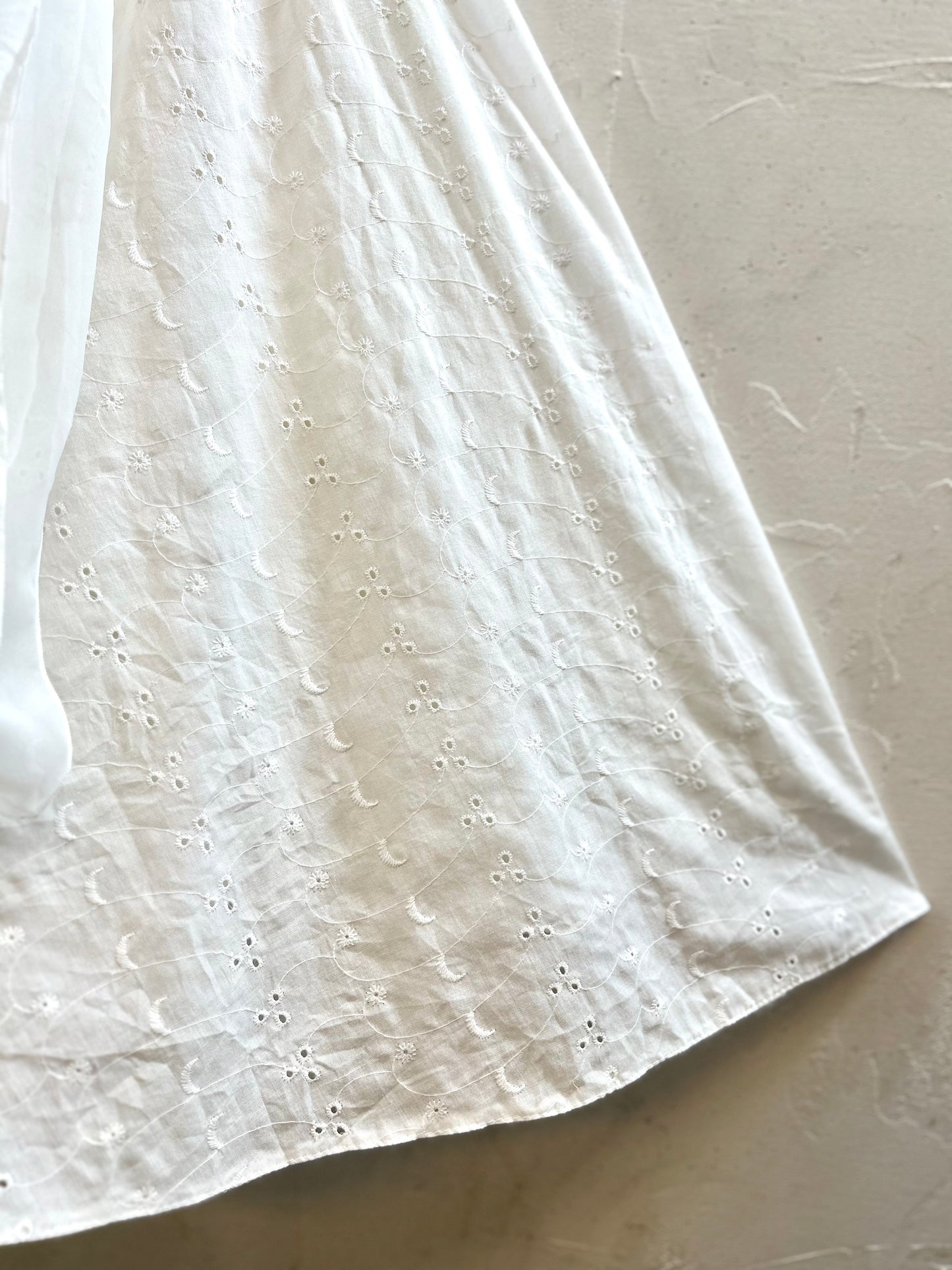 Vintage White Dress [G30793]