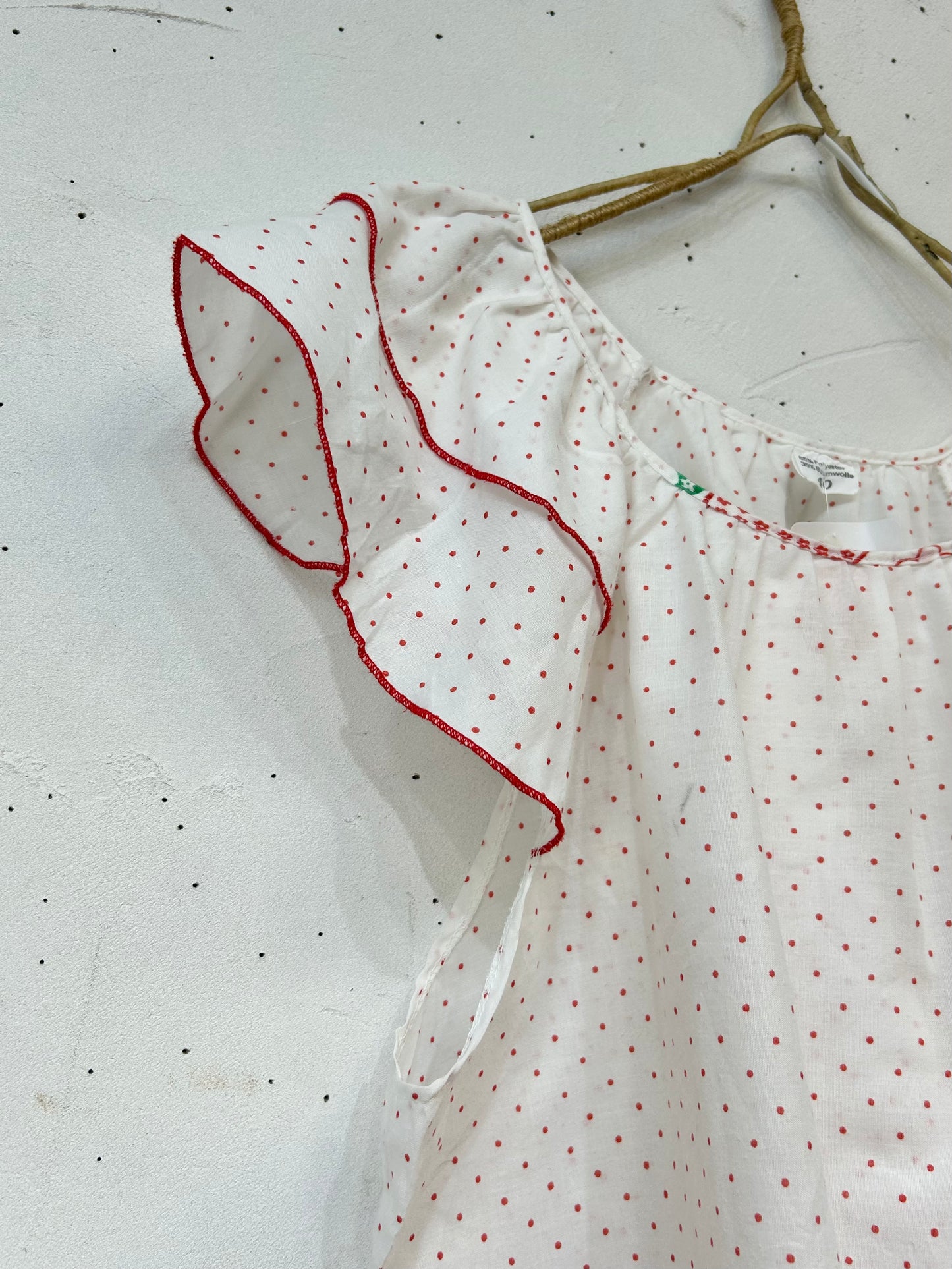 Vintage Strawberry Tops [E27075]