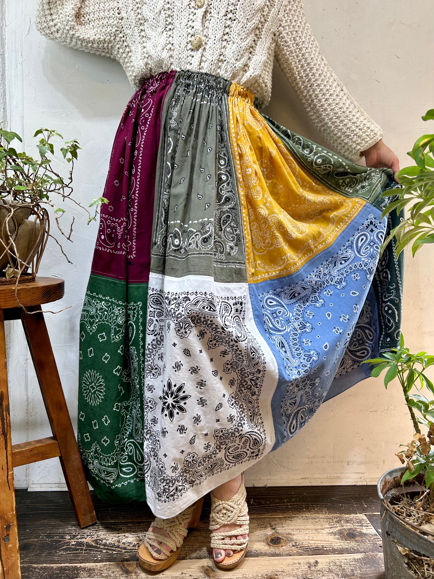 Vintage Bandana Patchwork Skirt 〜Amy Nina〜 [H24860]