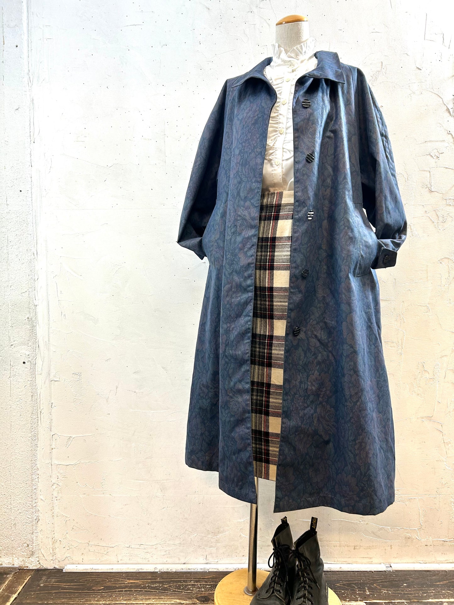 Vintage Light Coat  [J28600]