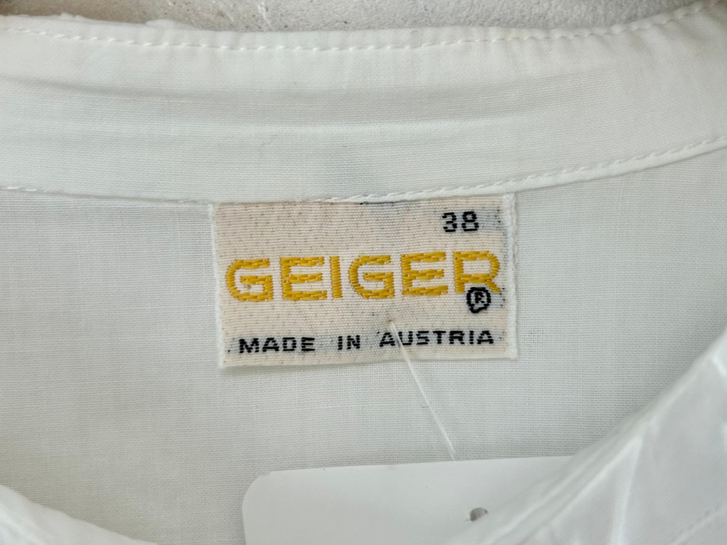 Vintage Tyrol Blouse 〜GEIGER〜 [B29494]