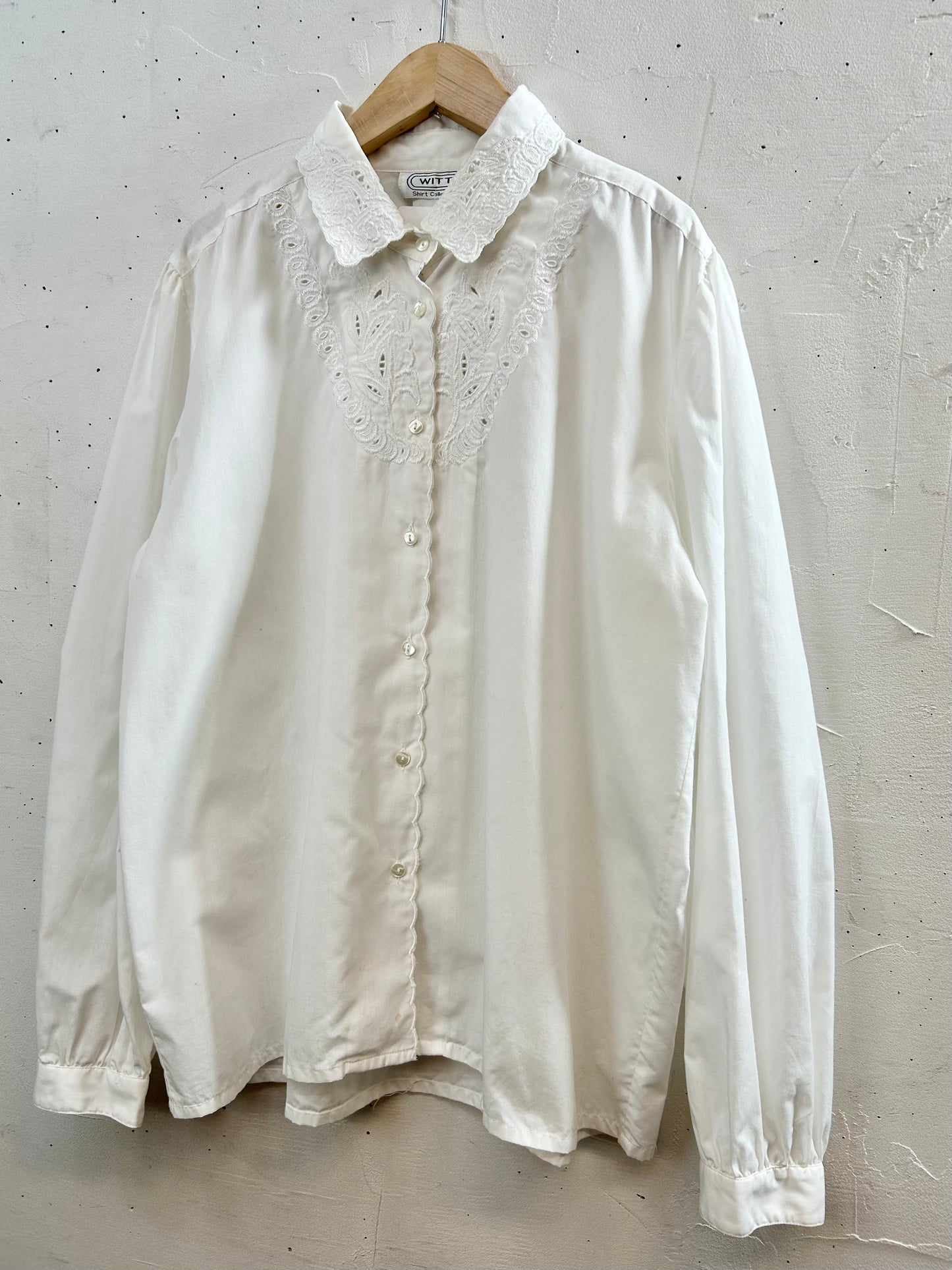 Vintage White Blouse [B29492]