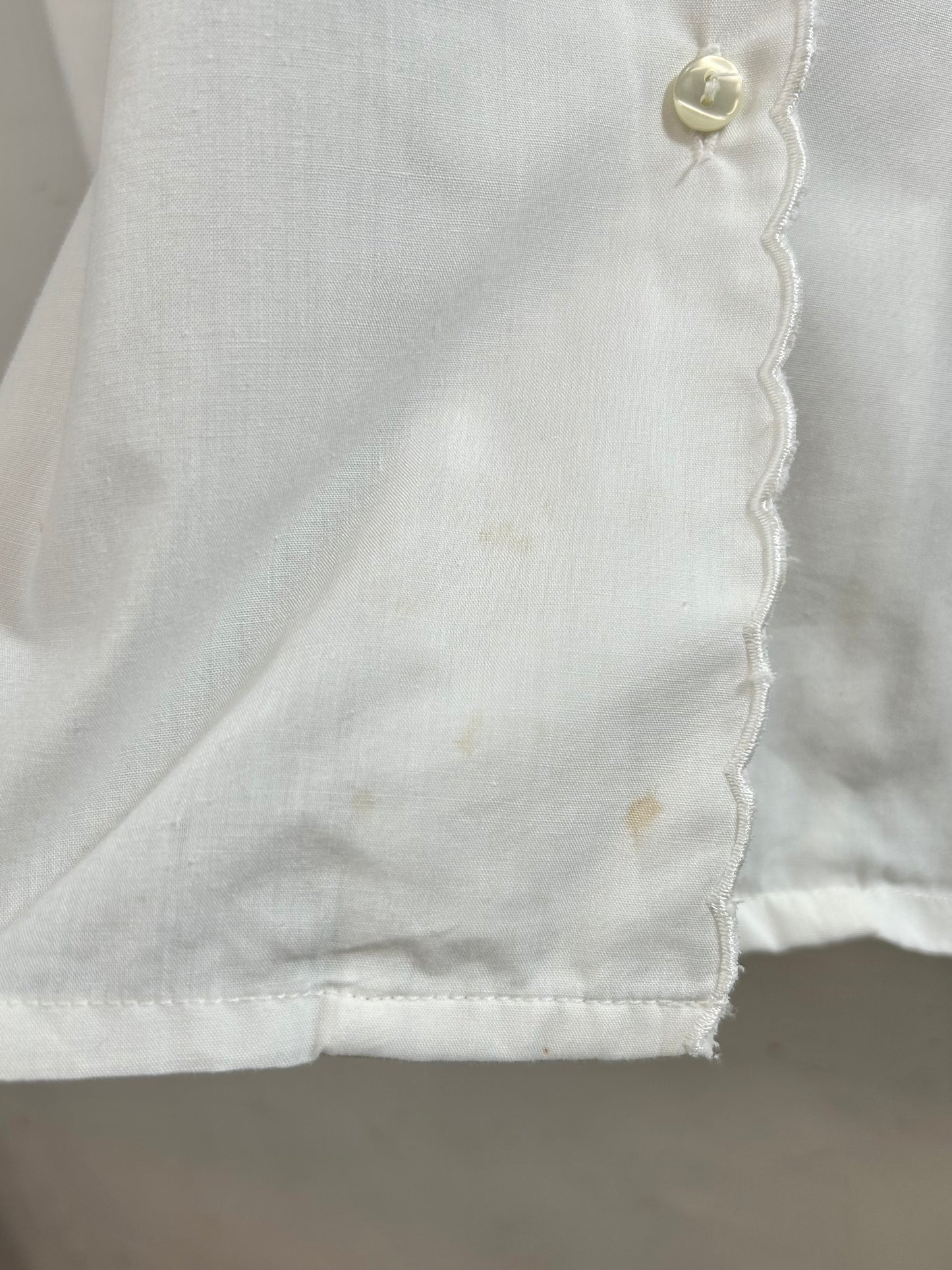 Vintage White Blouse [B29492]