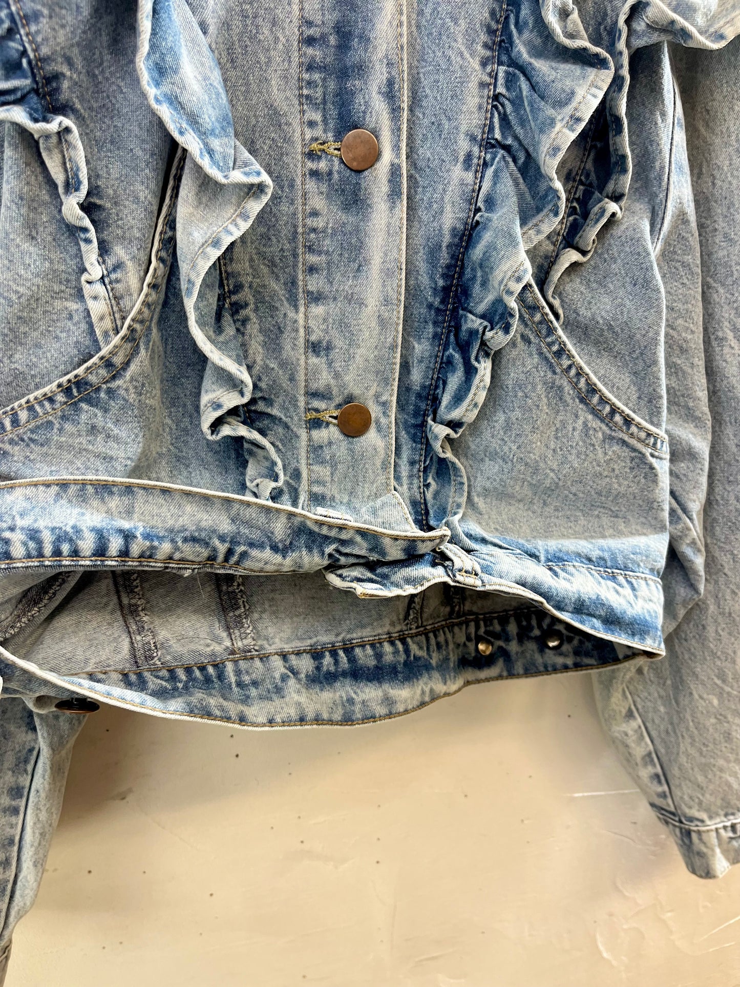 Vintage Denim Jacket [G27877]