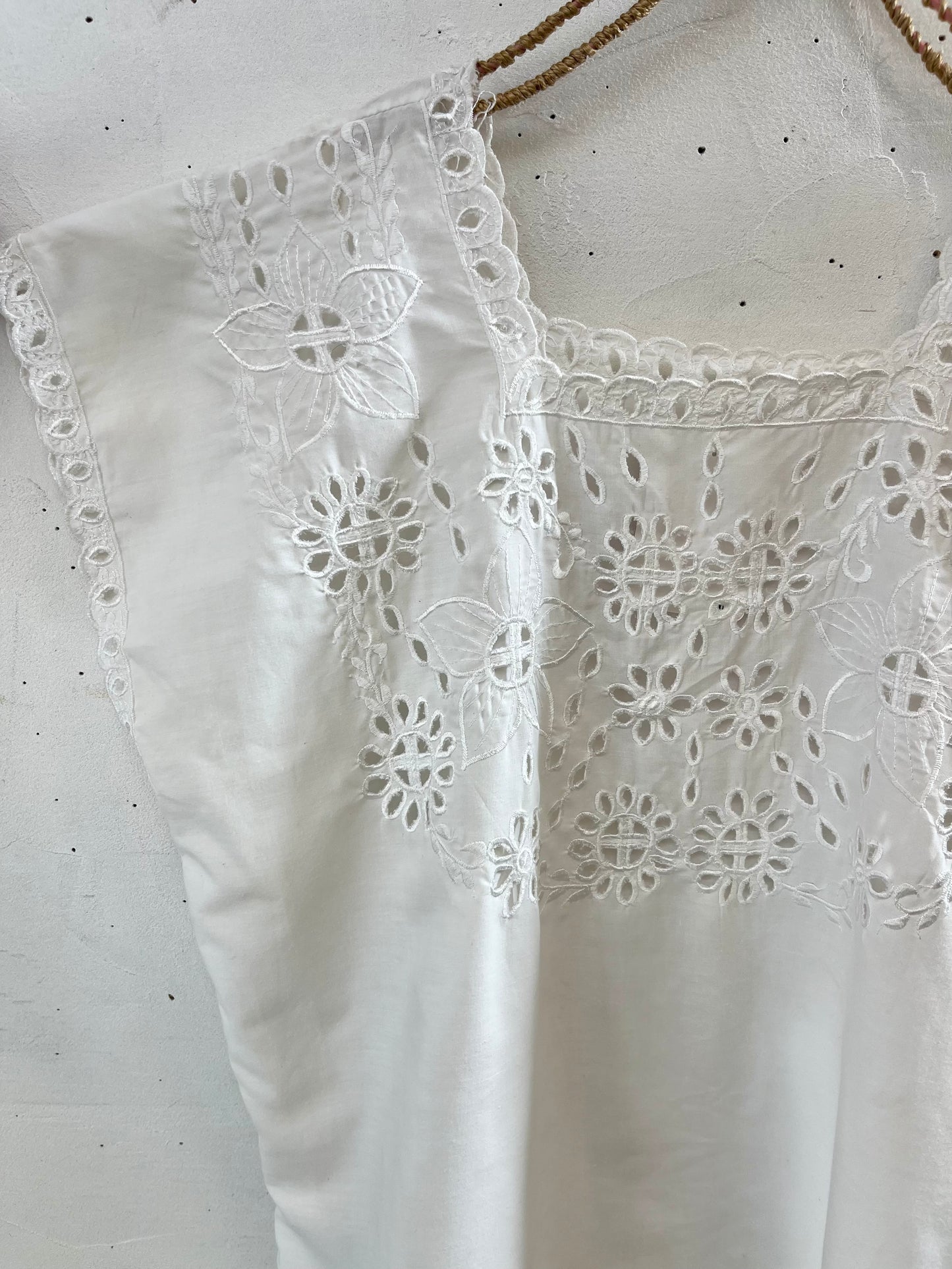 Vintage White Blouse [G27898]