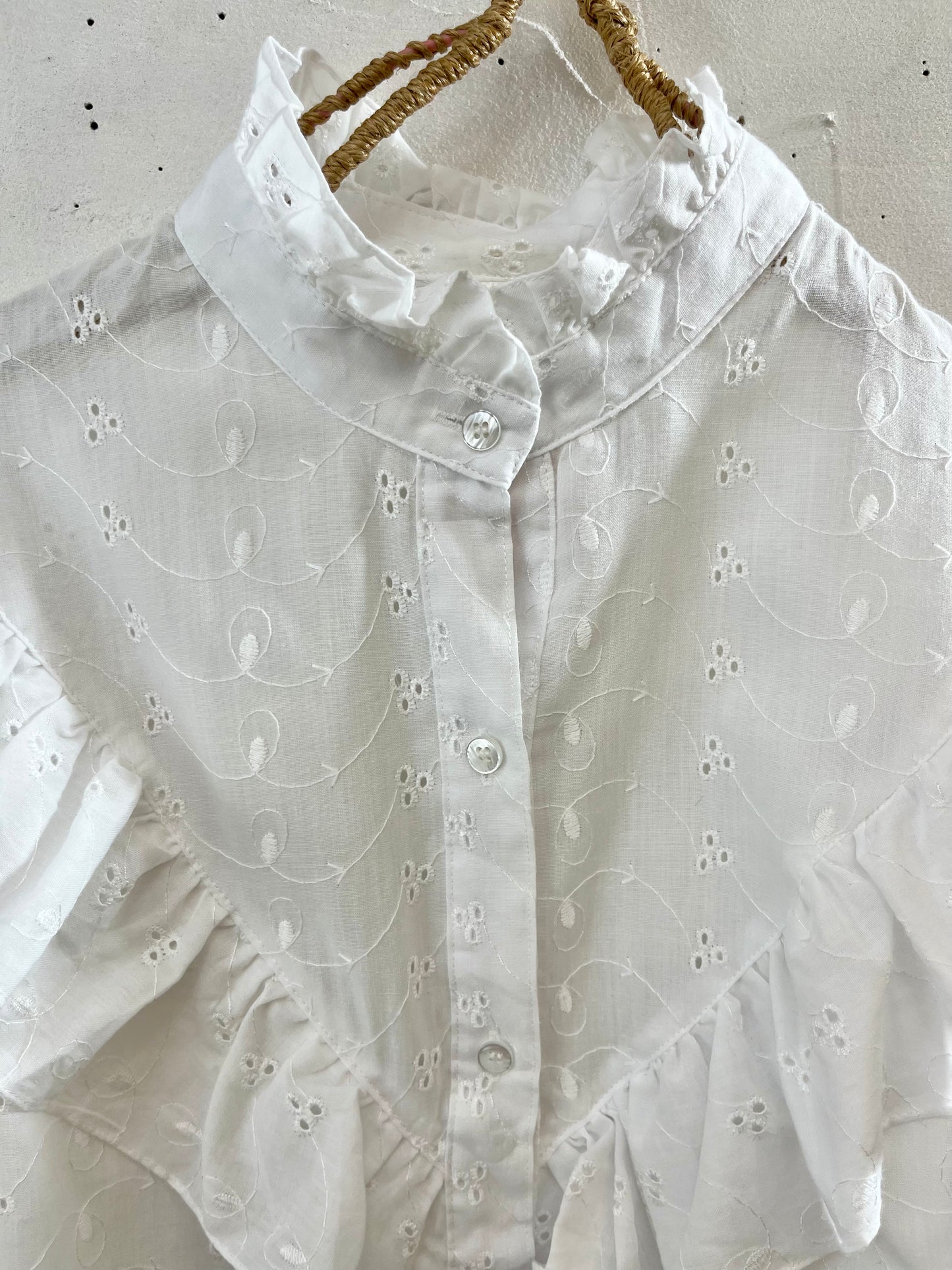 Vintage White Blouse [G27899]