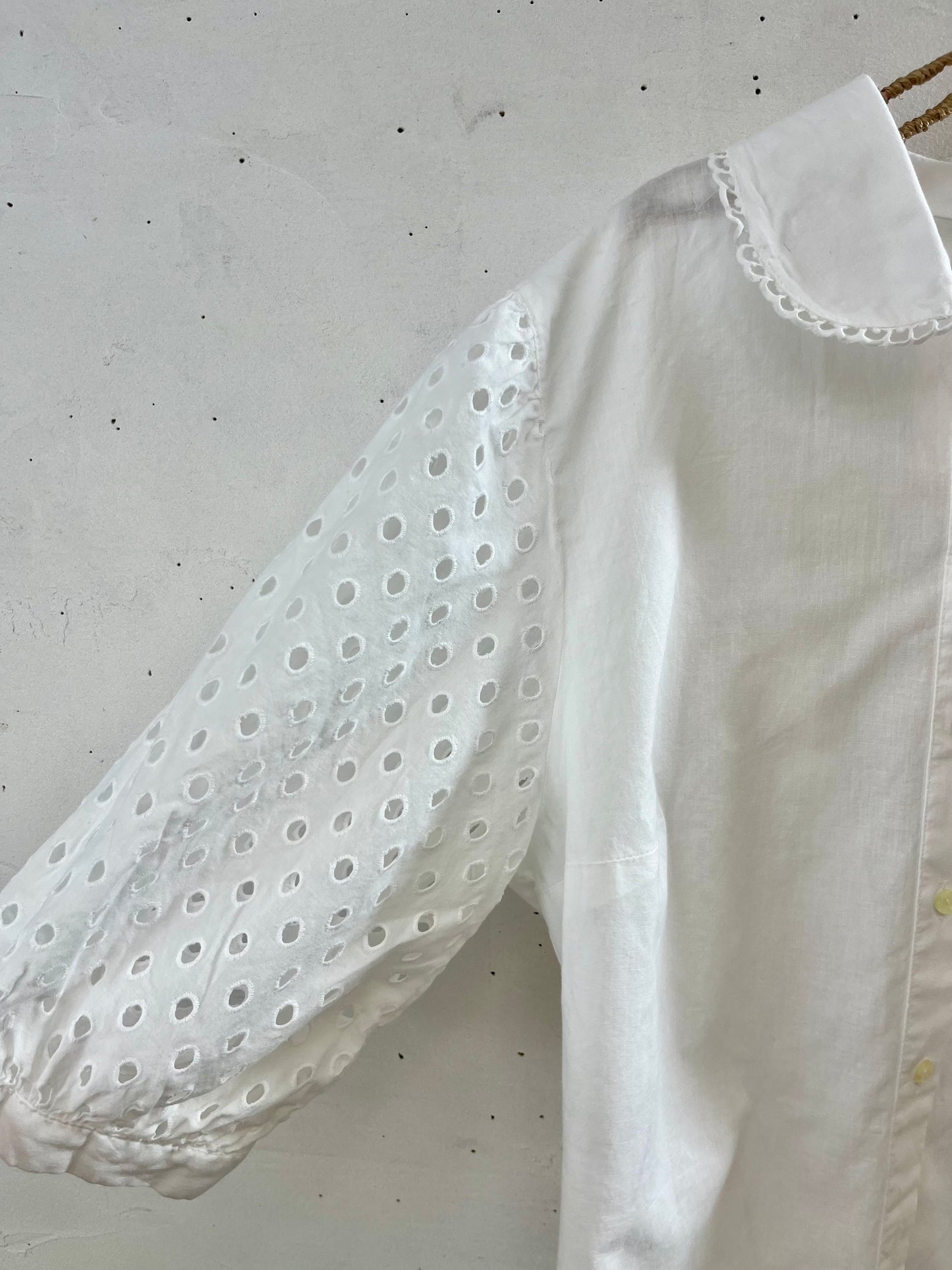 Vintage White Blouse [G27897]