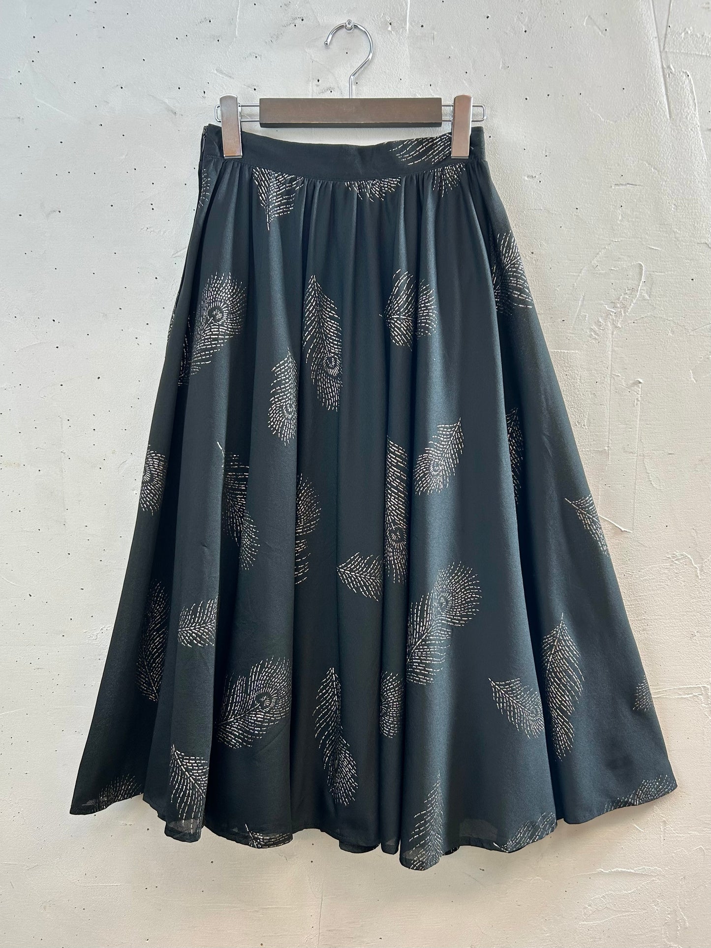 Vintage Feather Print Skirt [E30132]