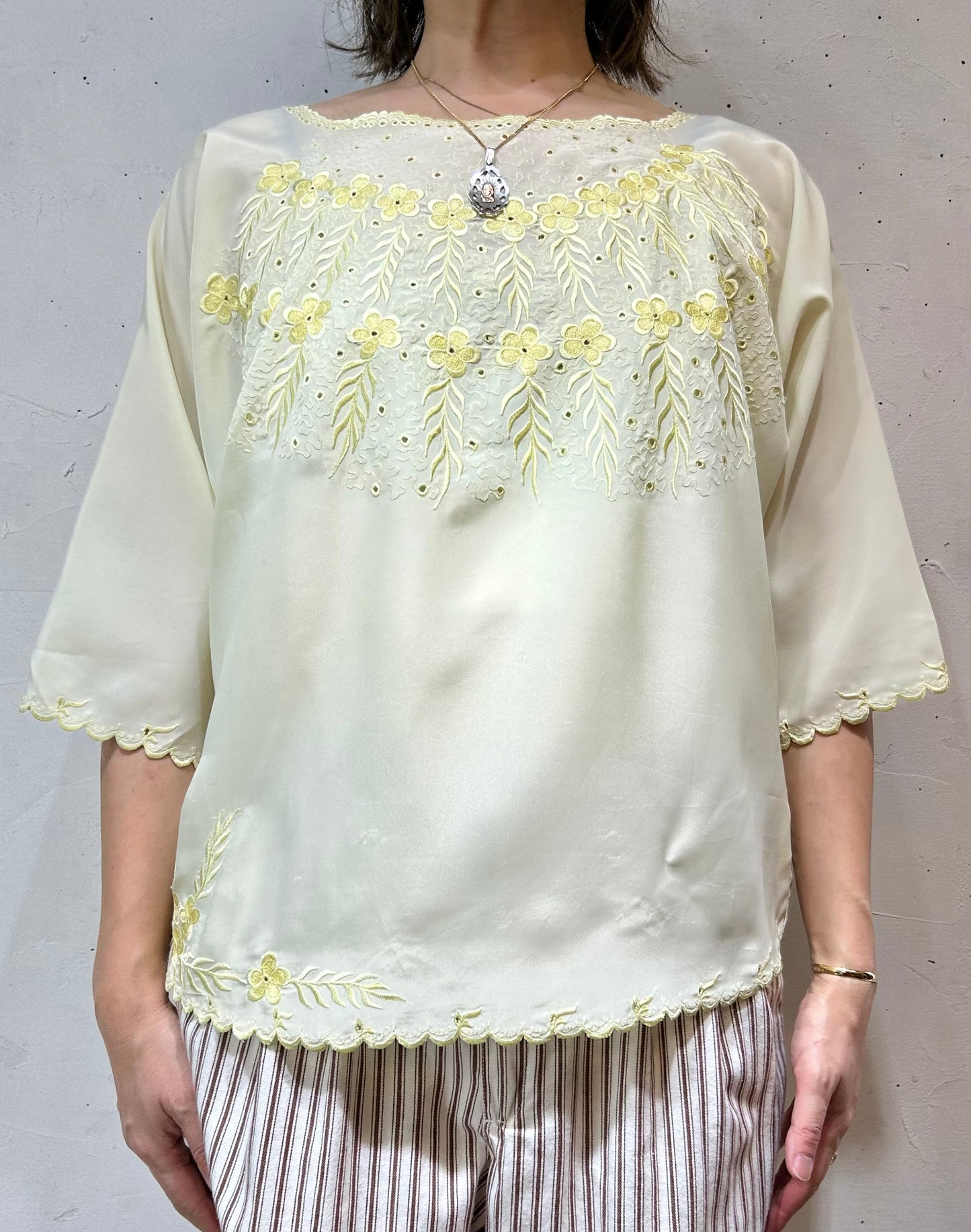 Vintage Blouse [E27082]