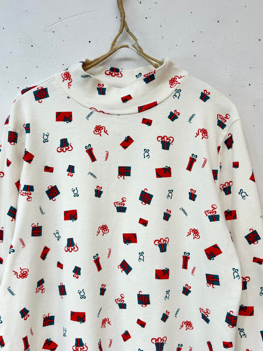 Vintage Xmas Tops  [L25721]