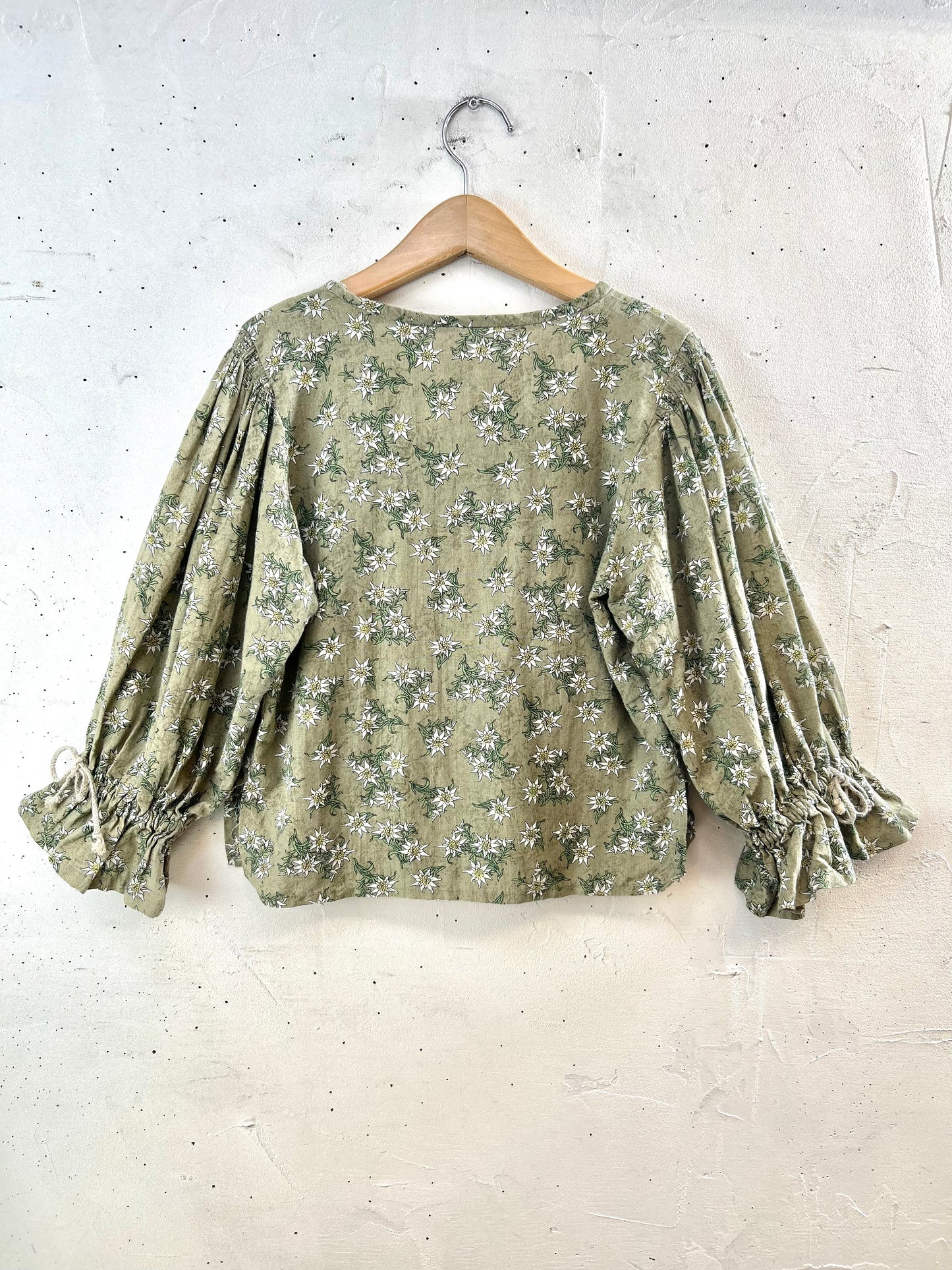 Vintage Tyrol Blouse [F30572]
