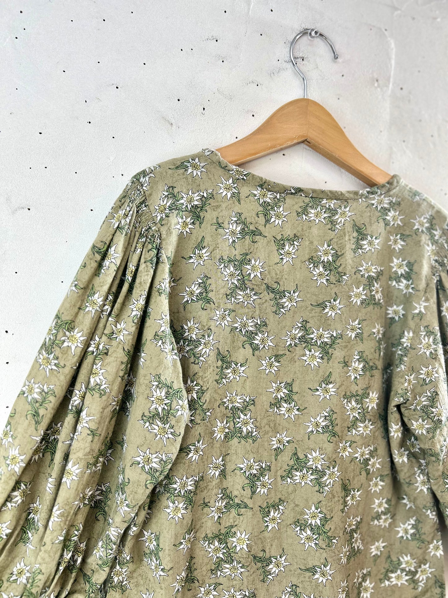 Vintage Tyrol Blouse [F30572]
