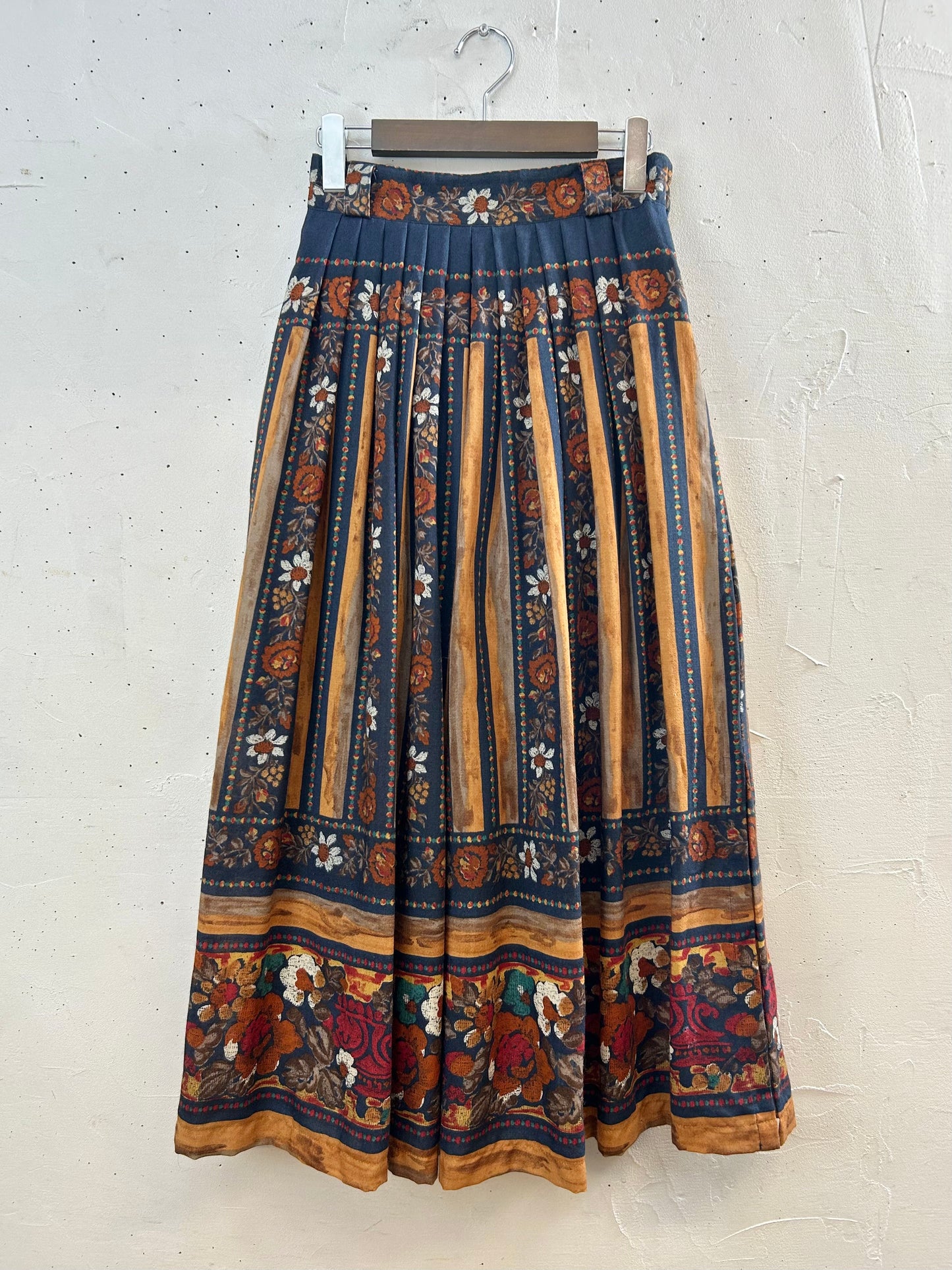 Vintage Skirt [E30131]