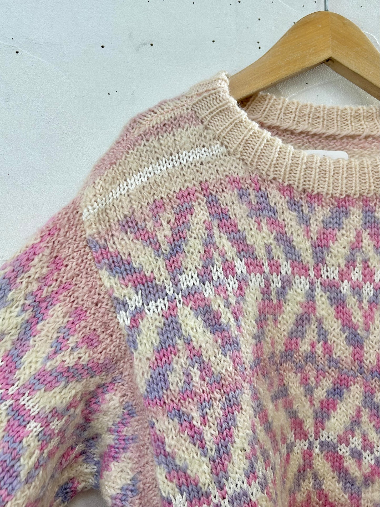 Vintage Hand Crafted Knit Sweater [J28608]