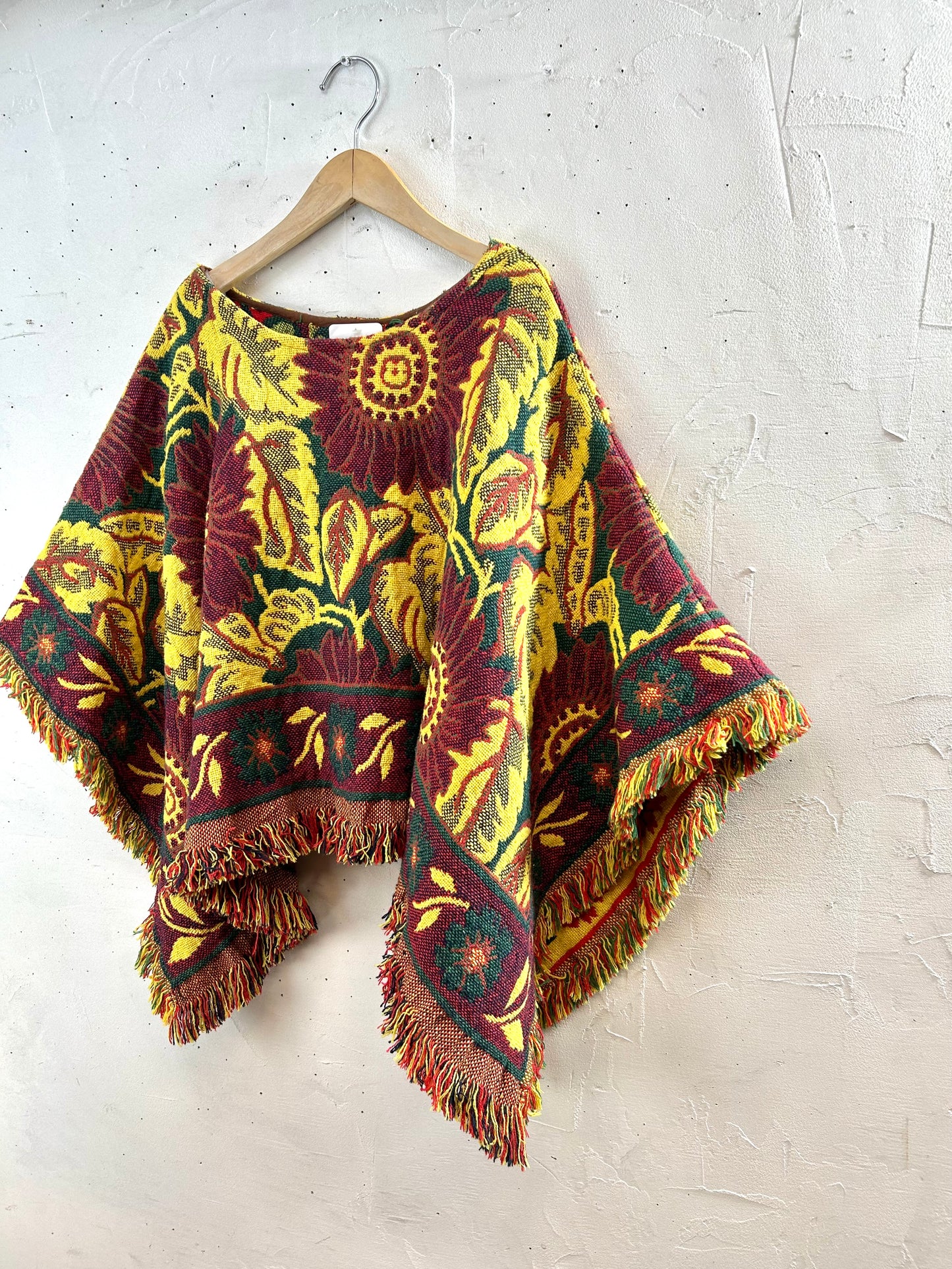 Vintage Rug Poncho [B29506]