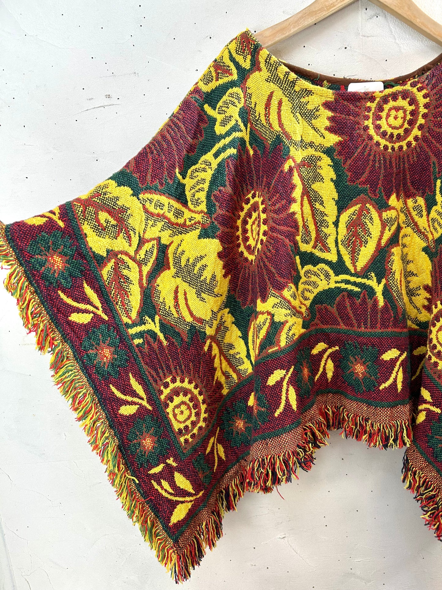 Vintage Rug Poncho [B29506]