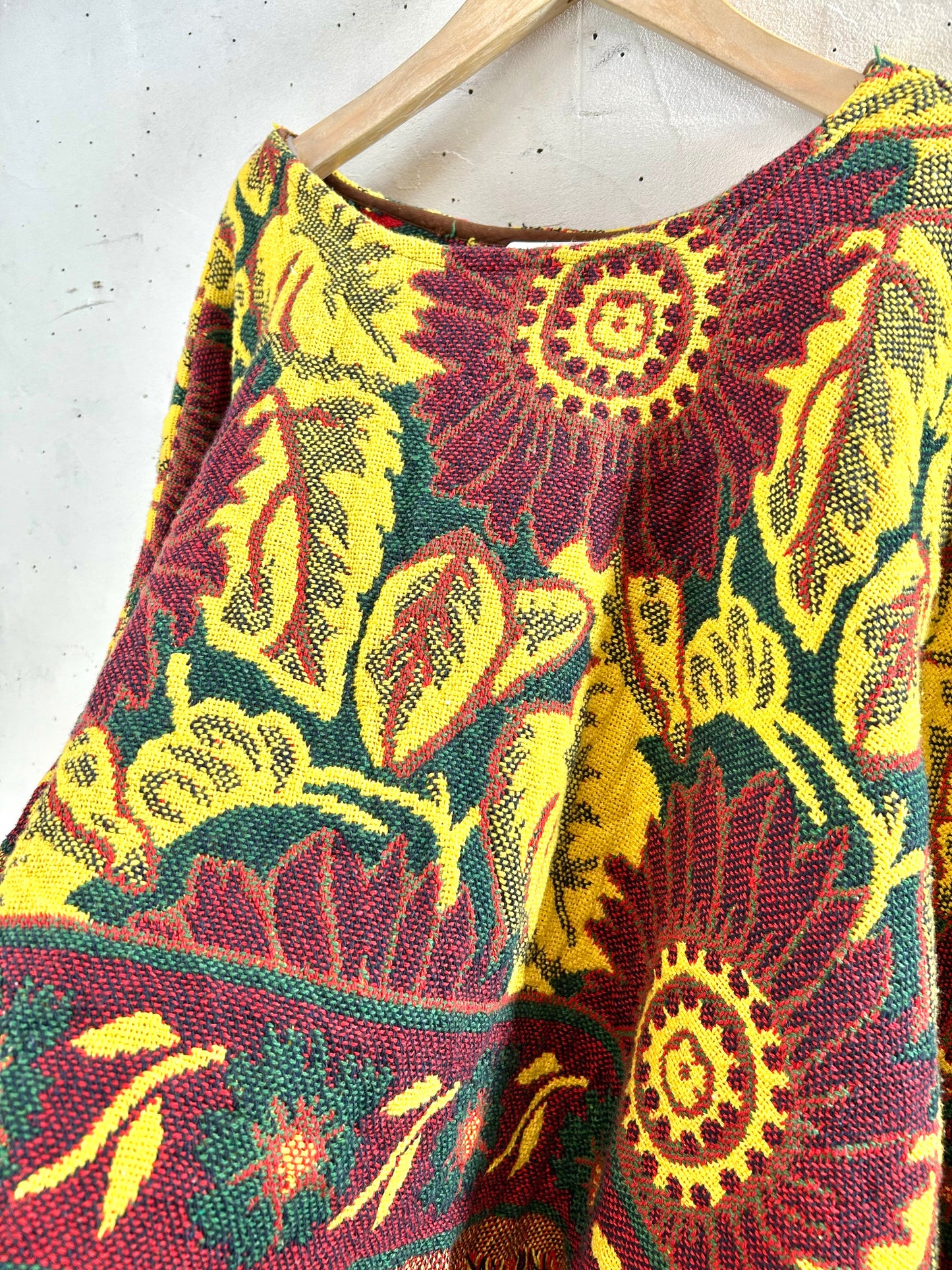 Vintage Rug Poncho [B29506]