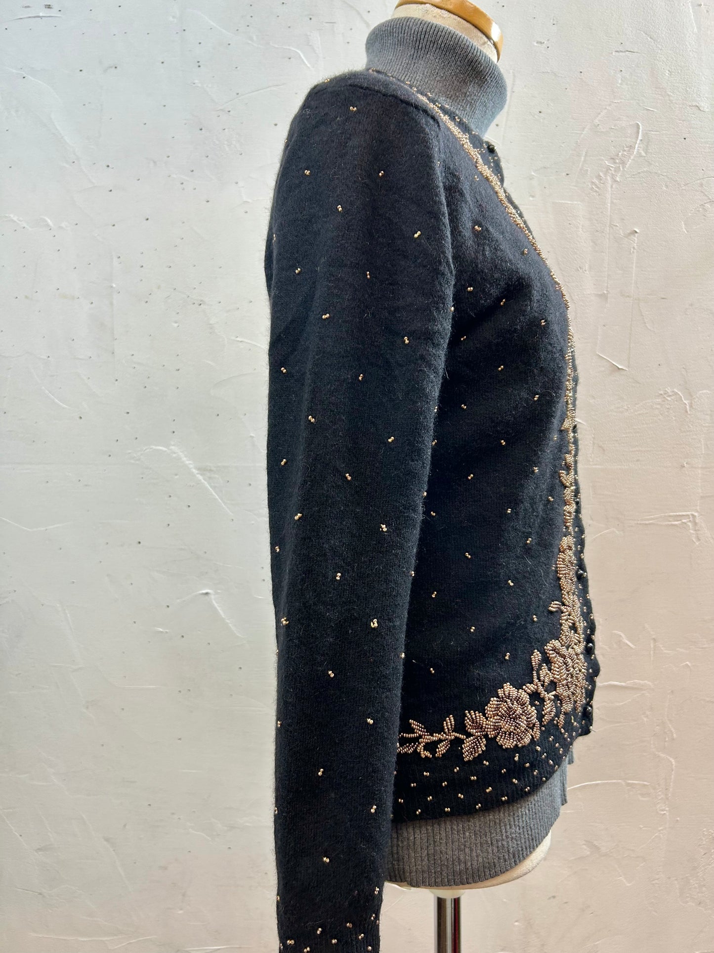 Vintage Beads Embroidered Knit Cardigan [L29061]