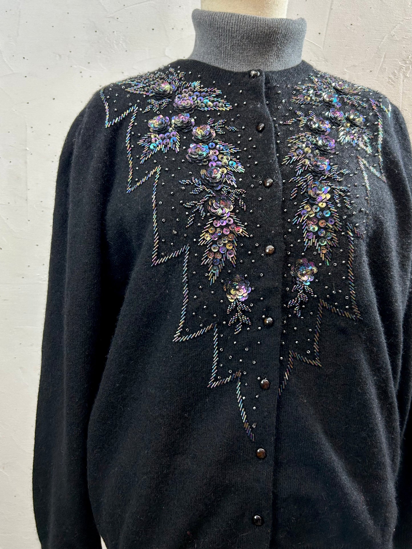 Vintage Beads Embroidered Knit Cardigan [L29056]