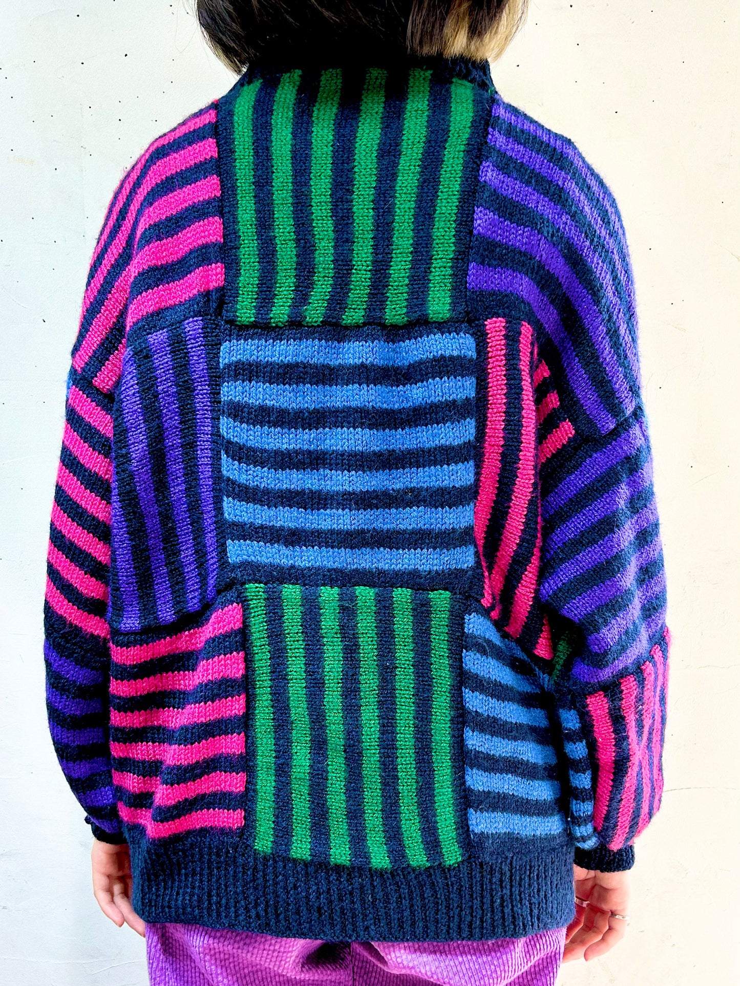 Vintage Hand Knit Sweater [J25306]