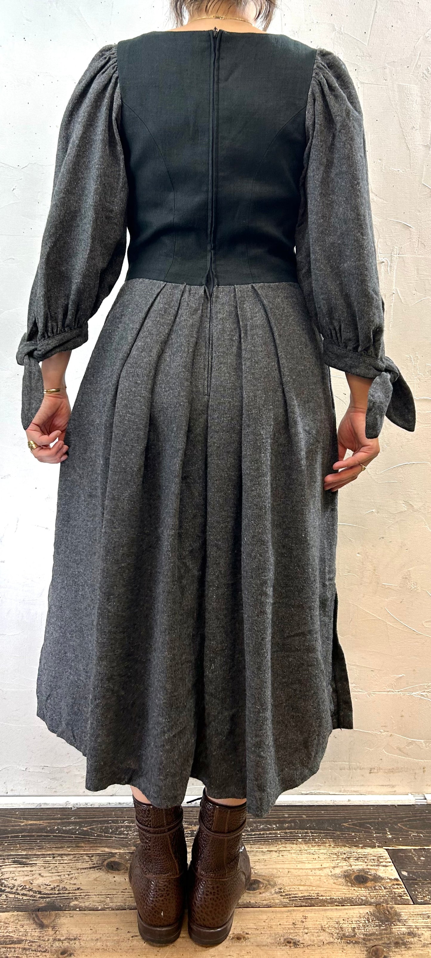 Vintage Tyrol Dress 〜APART〜 [I28404]