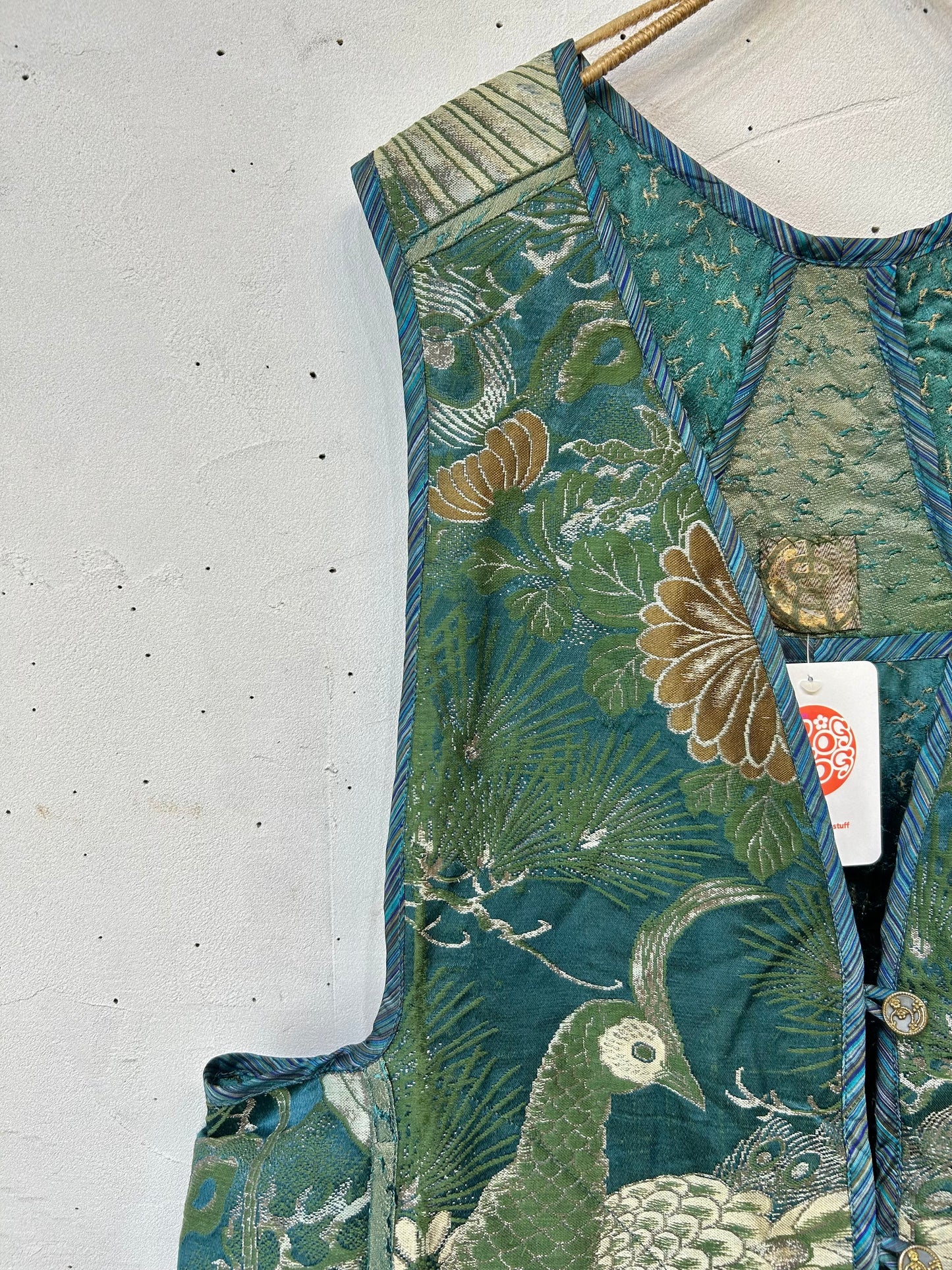 Vintage Reversible Jacquard Vest [B26344]