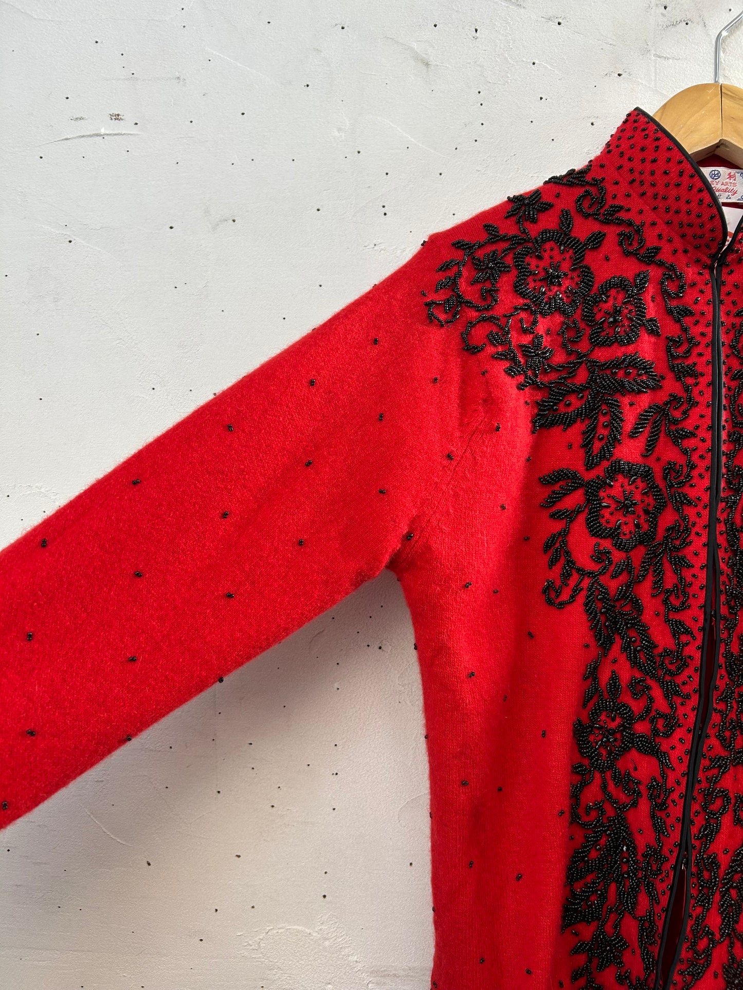 Vintage Beads Embroidered Knit Cardigan [L29062]