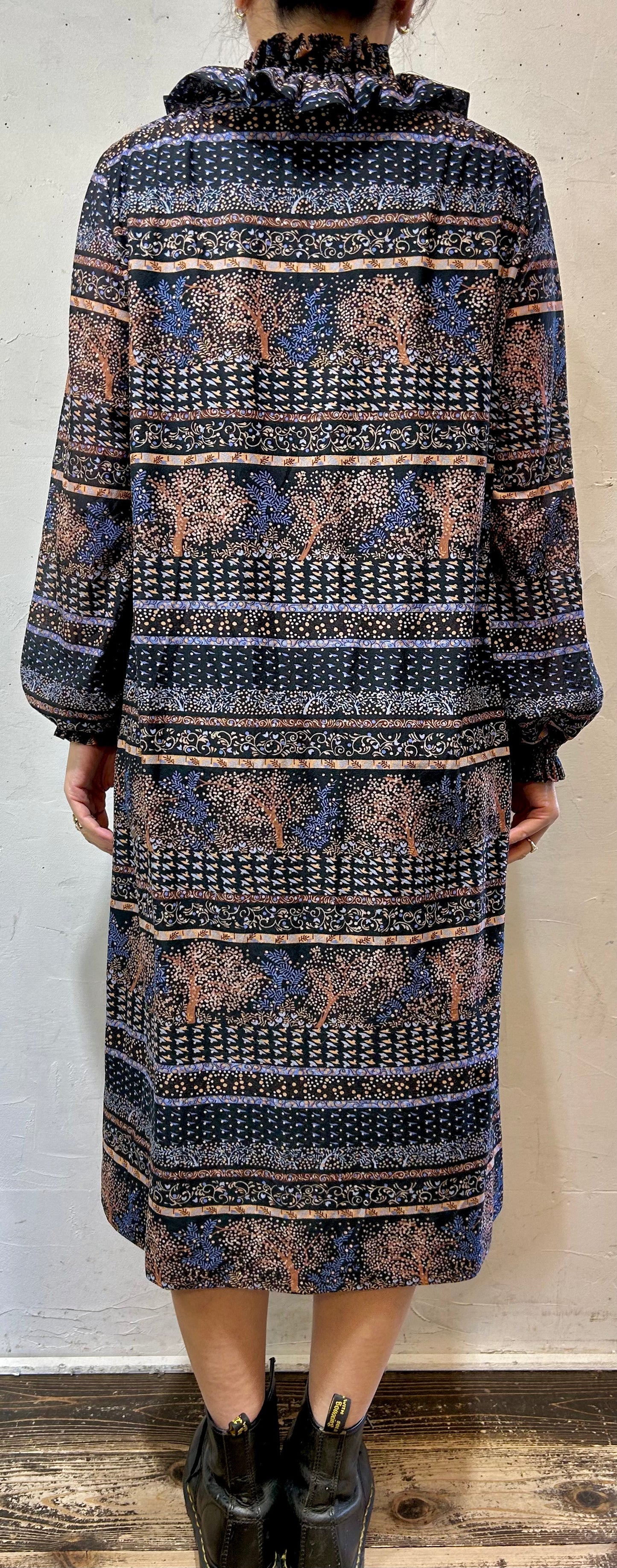 Vintage Dress MADE IN EUROPE [K25344]