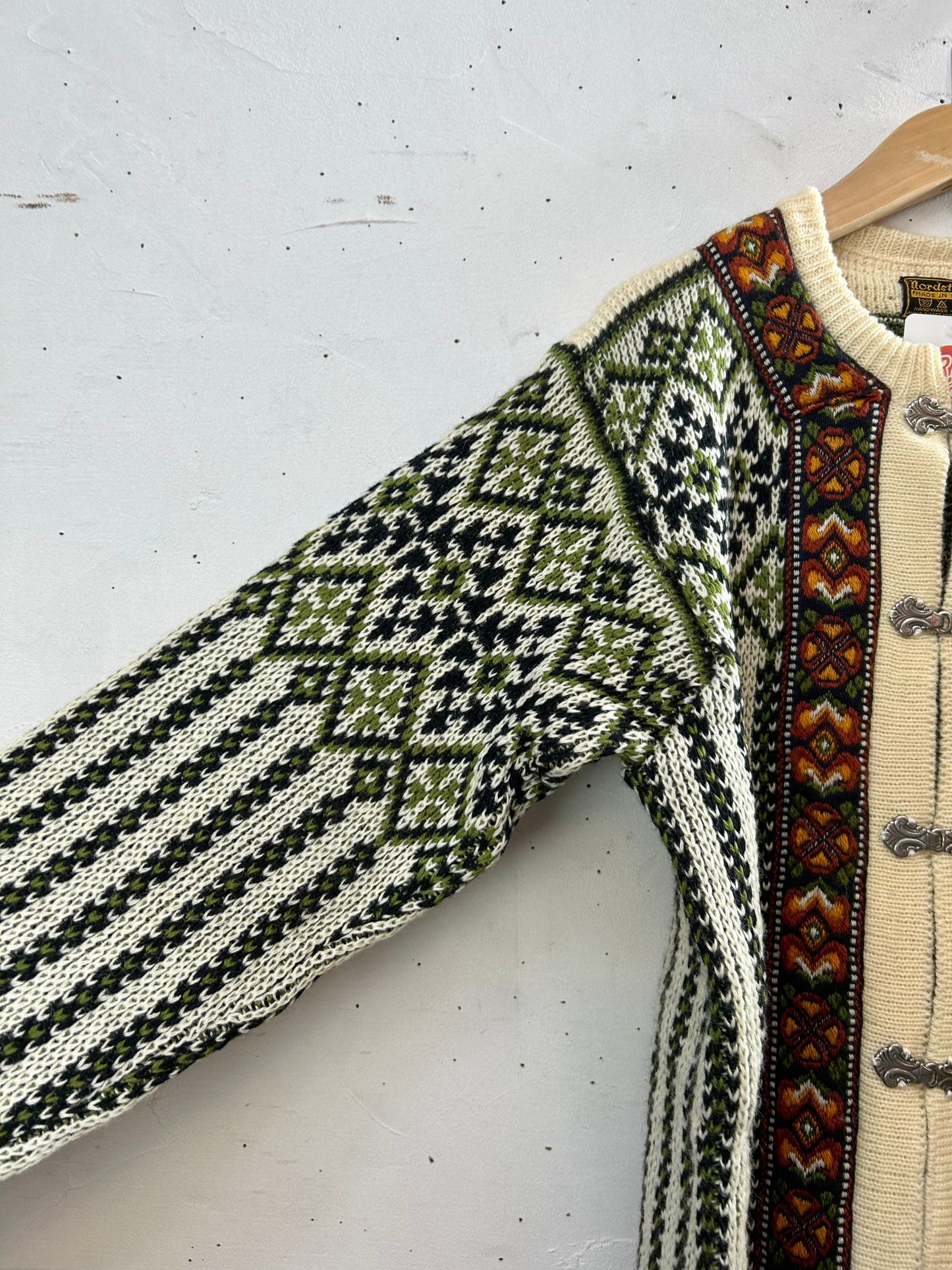 Vintage Nordic Knit Cardigan  MADE IN NORWAY [A29290]