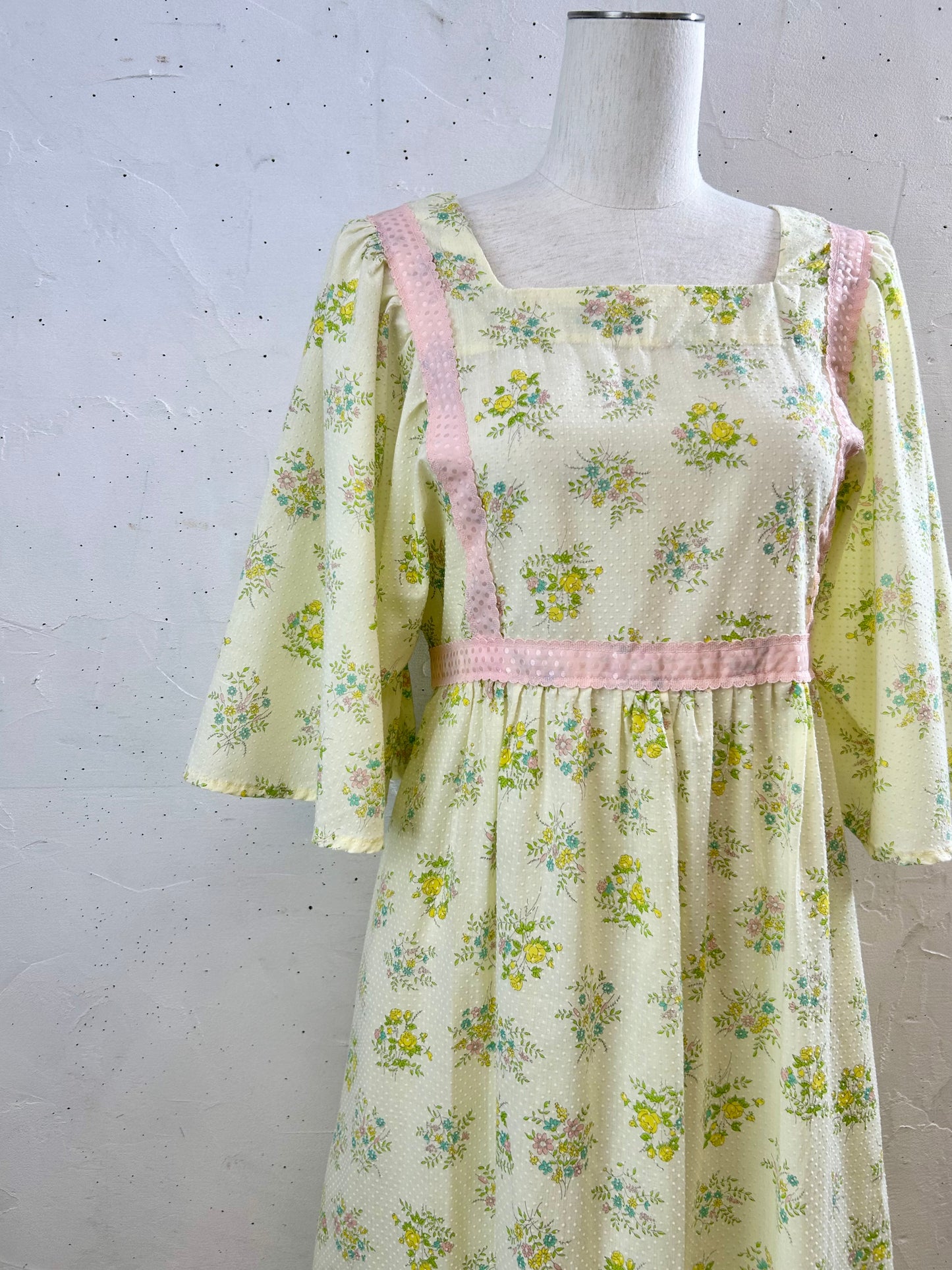 ’70s Vintage Dress [F30377]