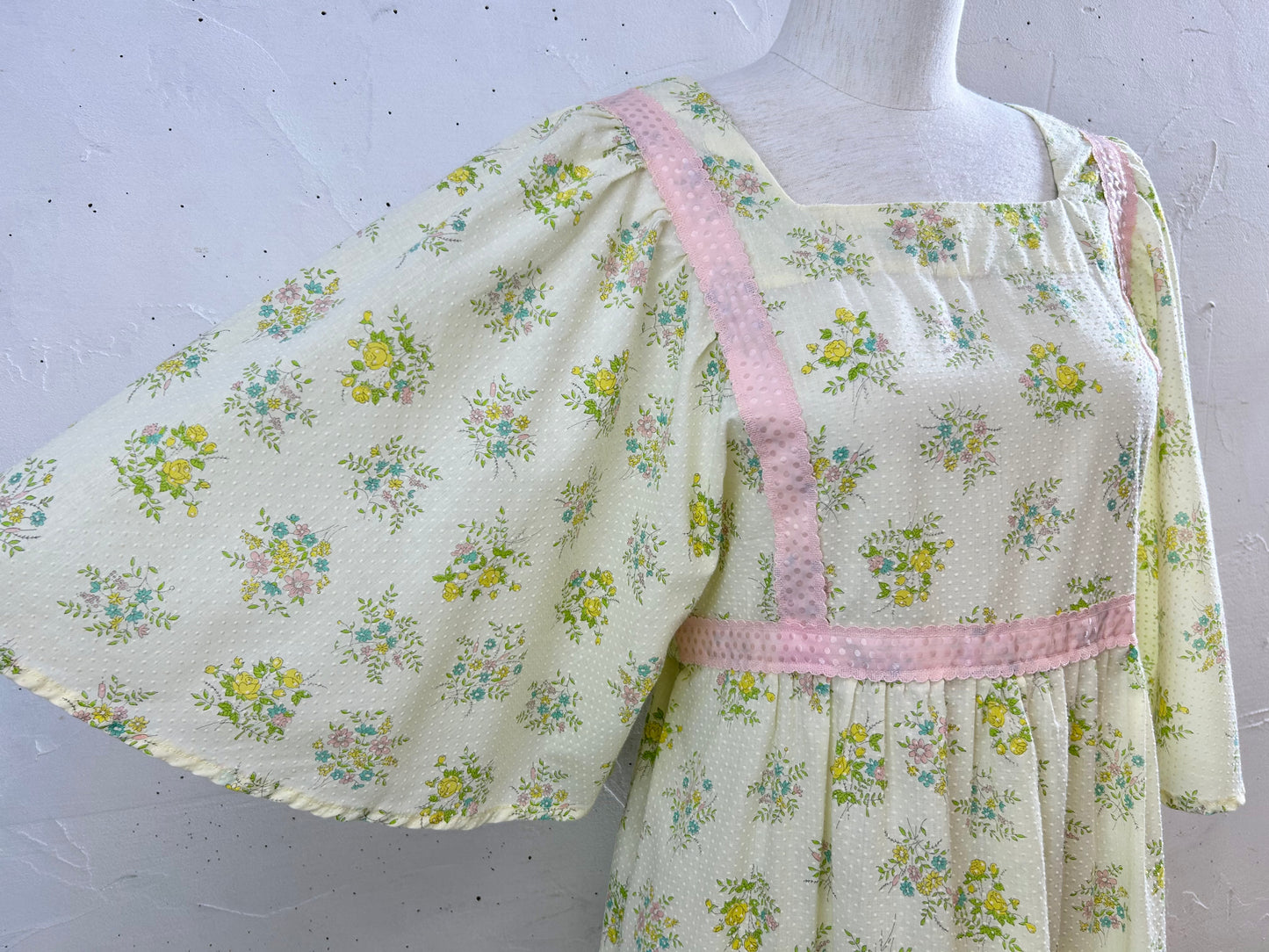 ’70s Vintage Dress [F30377]