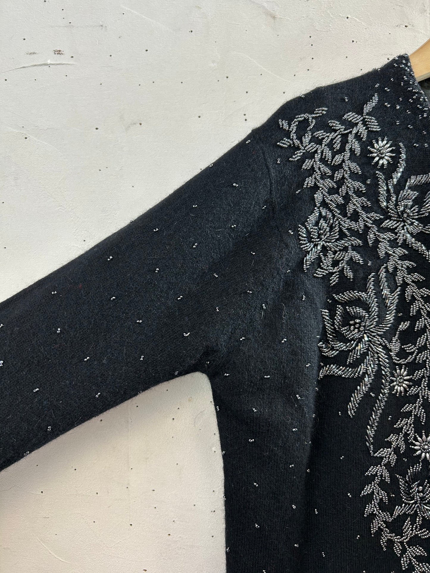 Vintage Beads Embroidered Knit Cardigan [L29060]