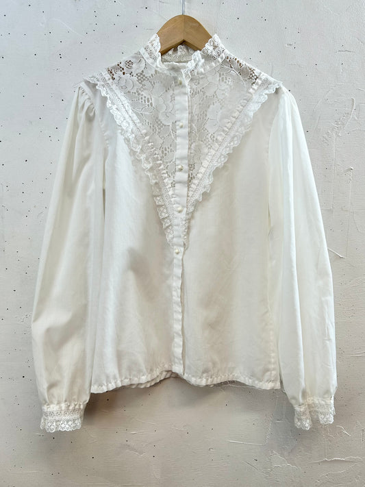 Vintage White Blouse MADE lN USA [E30136]