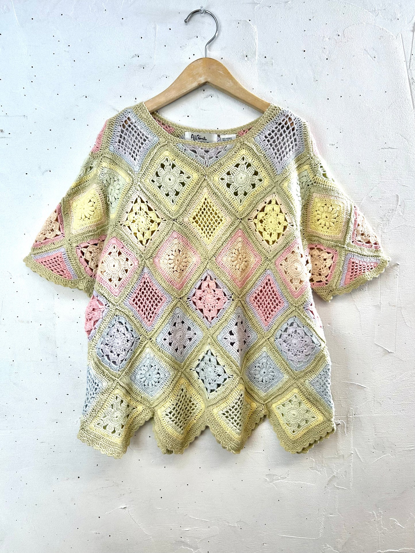Vintage Granny Square Knit  [B29502]