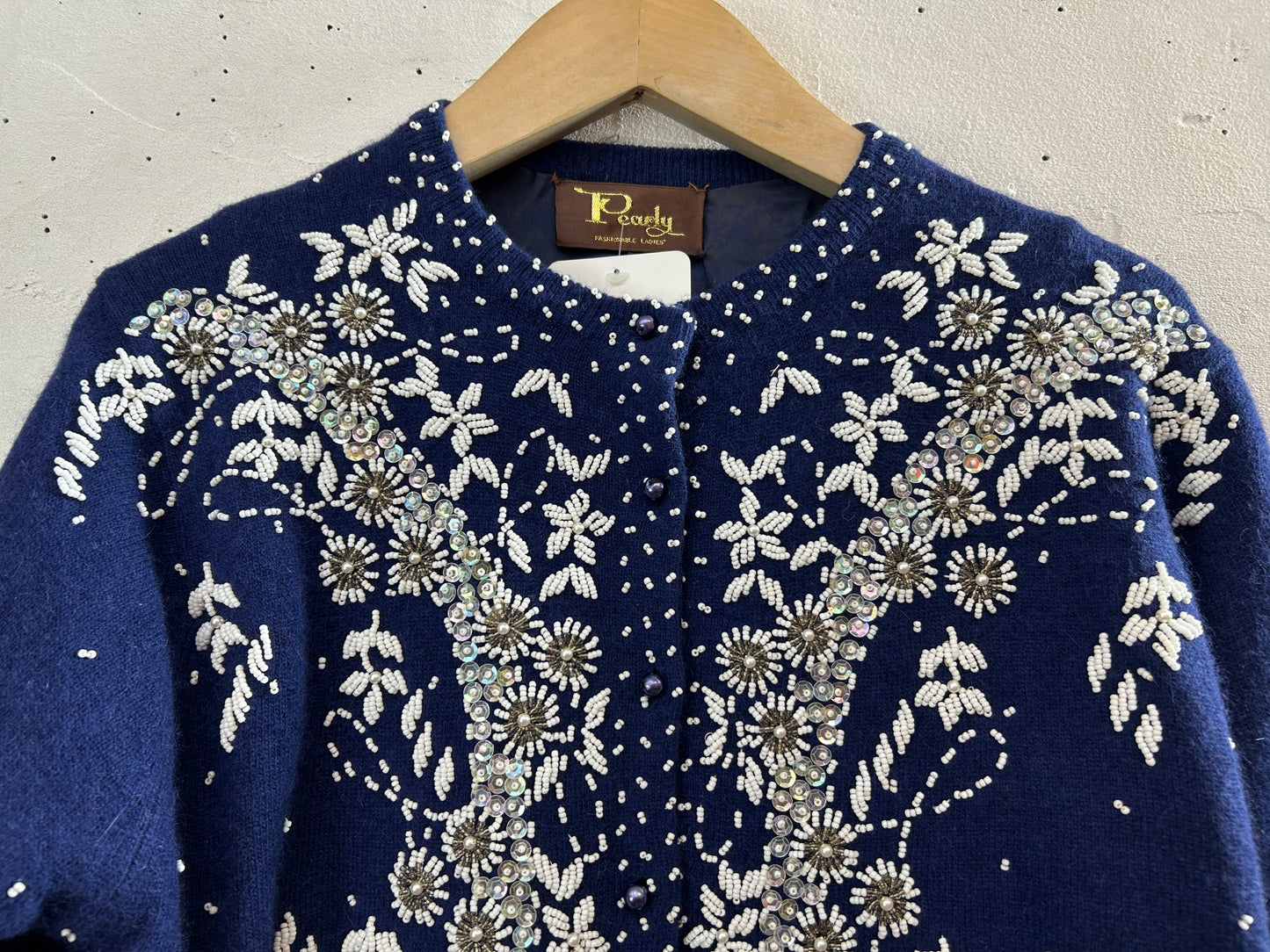 Vintage Beads Embroidered Knit Cardigan [L29058]