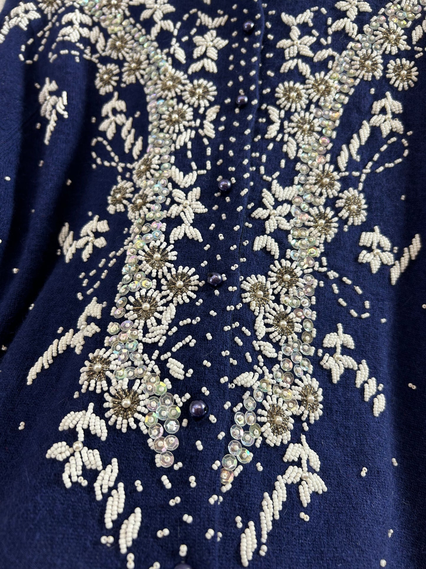 Vintage Beads Embroidered Knit Cardigan [L29058]